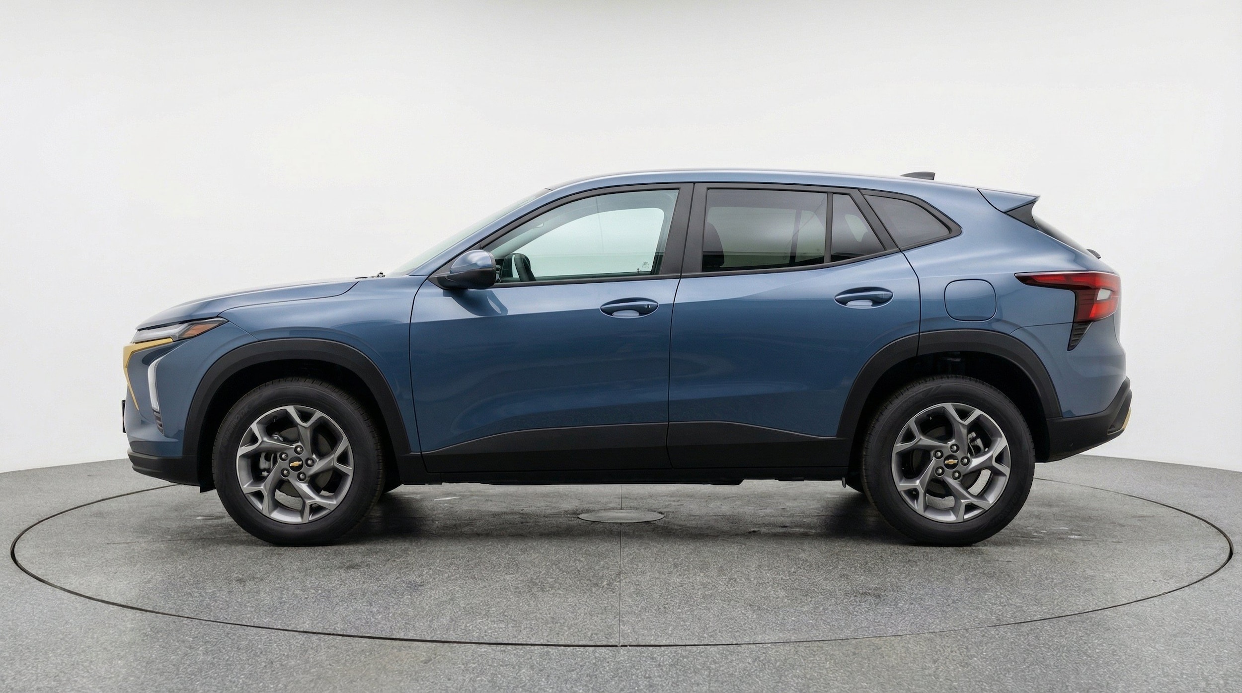 Thumbnail: 2025 Chevrolet Trax - 5
