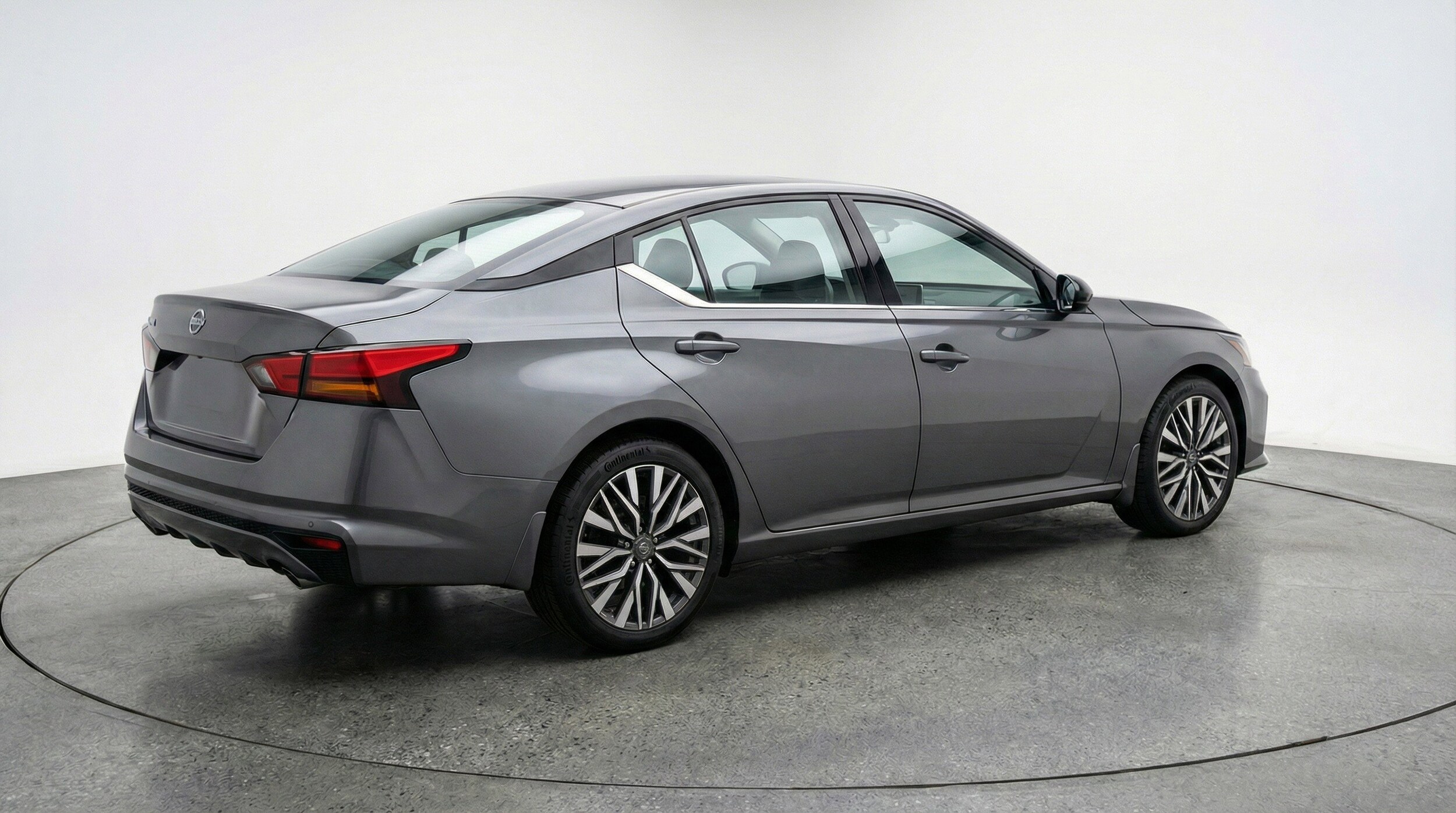 Thumbnail: 2025 Nissan Altima - 9