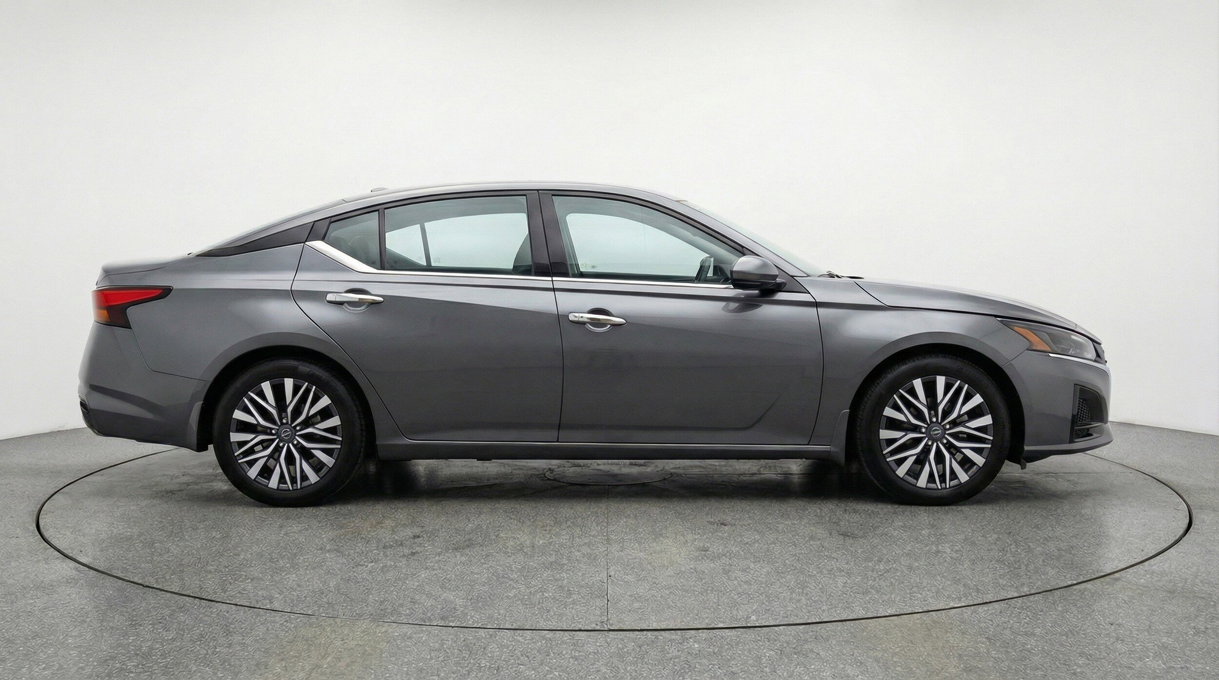 Thumbnail: 2025 Nissan Altima - 11