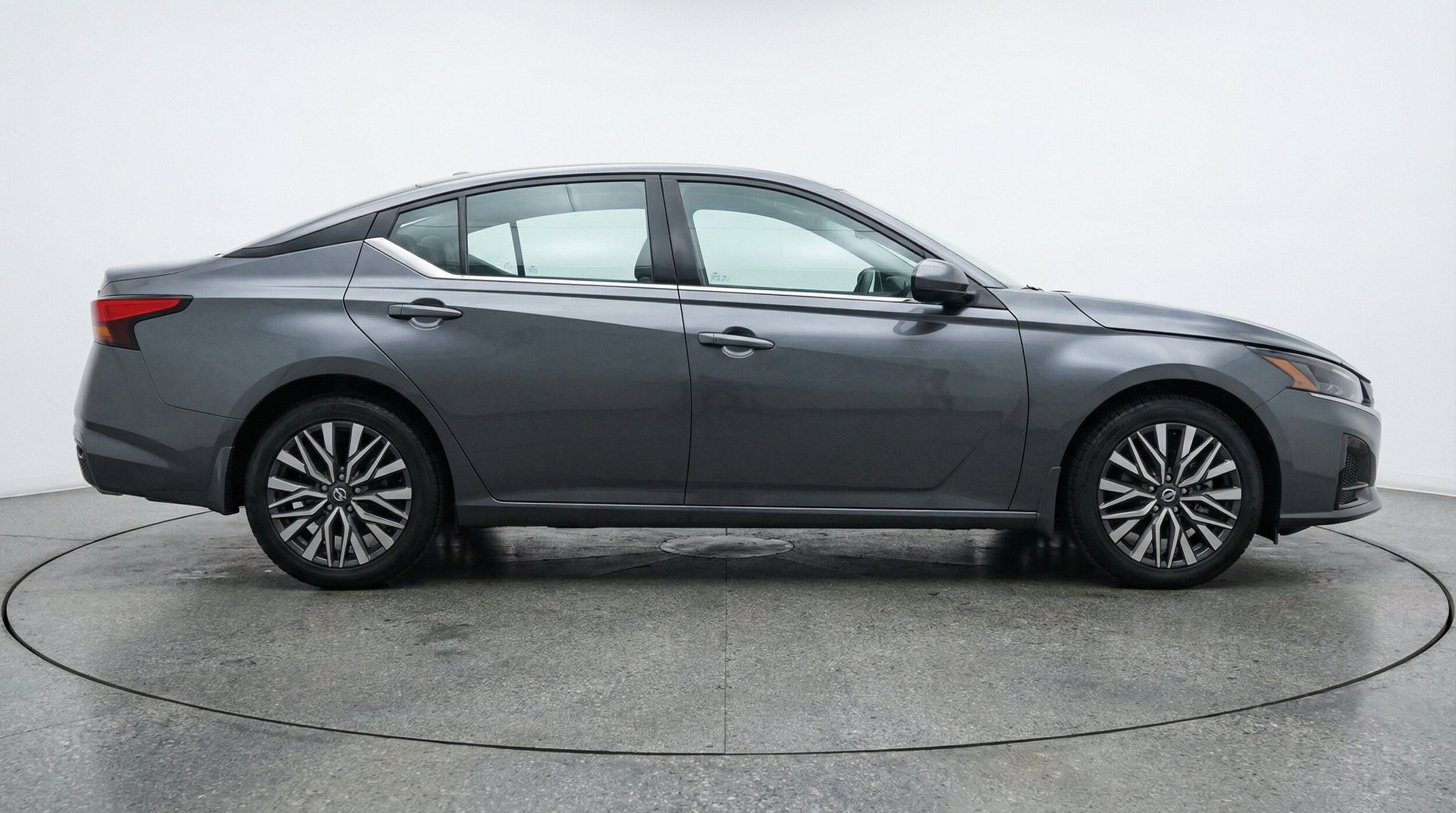Thumbnail: 2025 Nissan Altima - 11