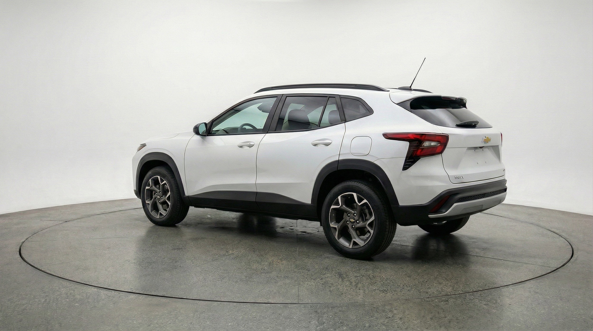 Thumbnail: 2025 Chevrolet Trax - 6