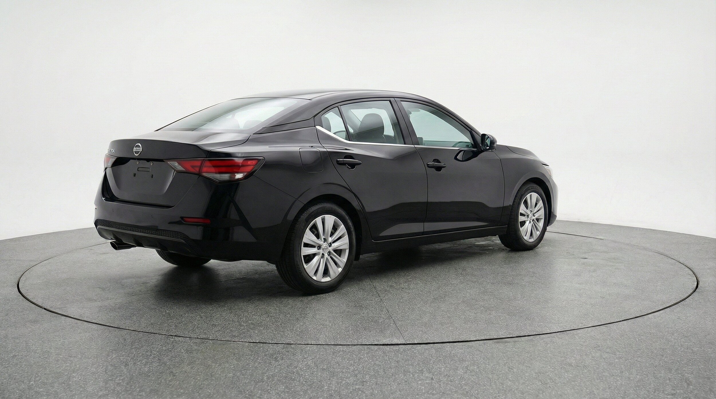 Thumbnail: 2025 Nissan Sentra - 9