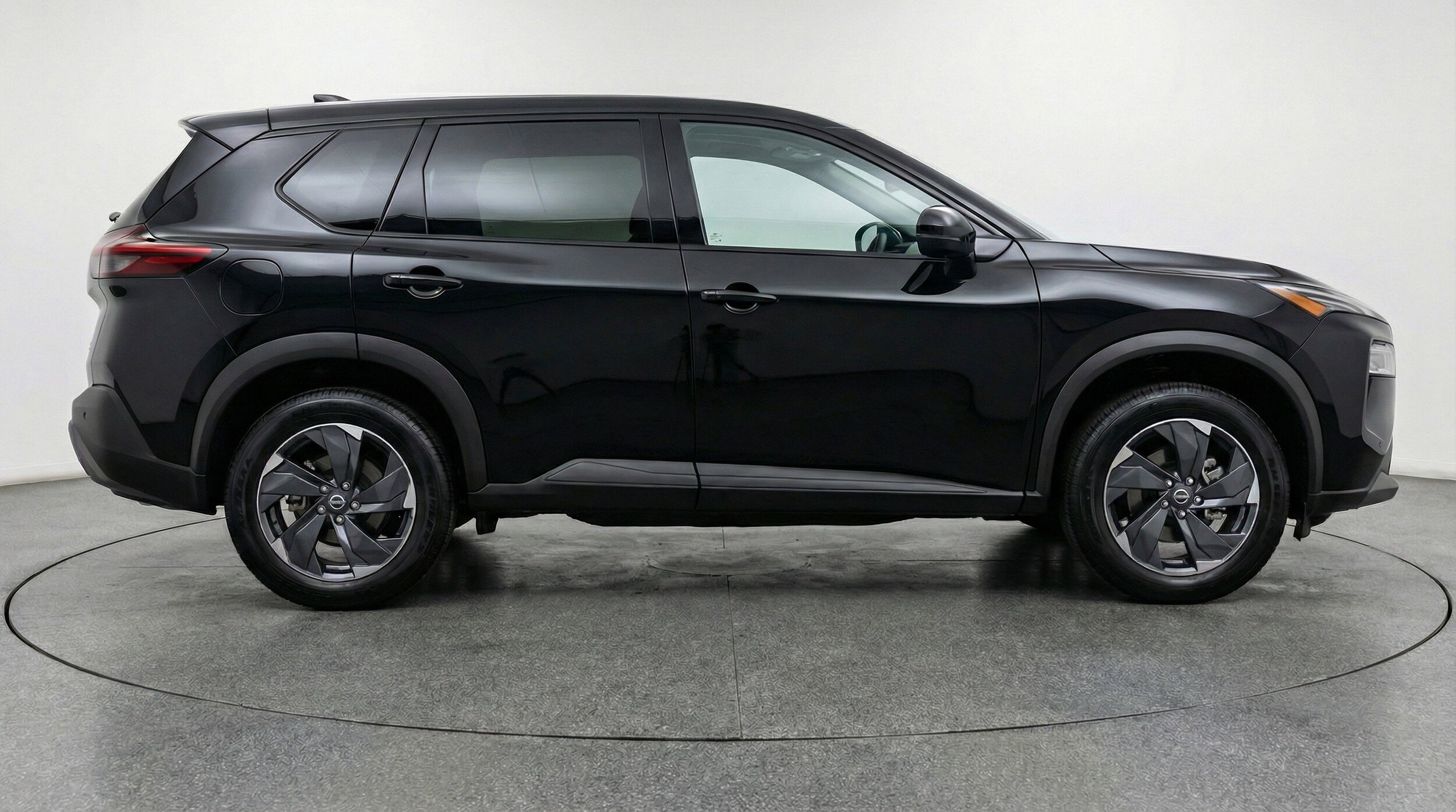 Thumbnail: 2025 Nissan Rogue - 11