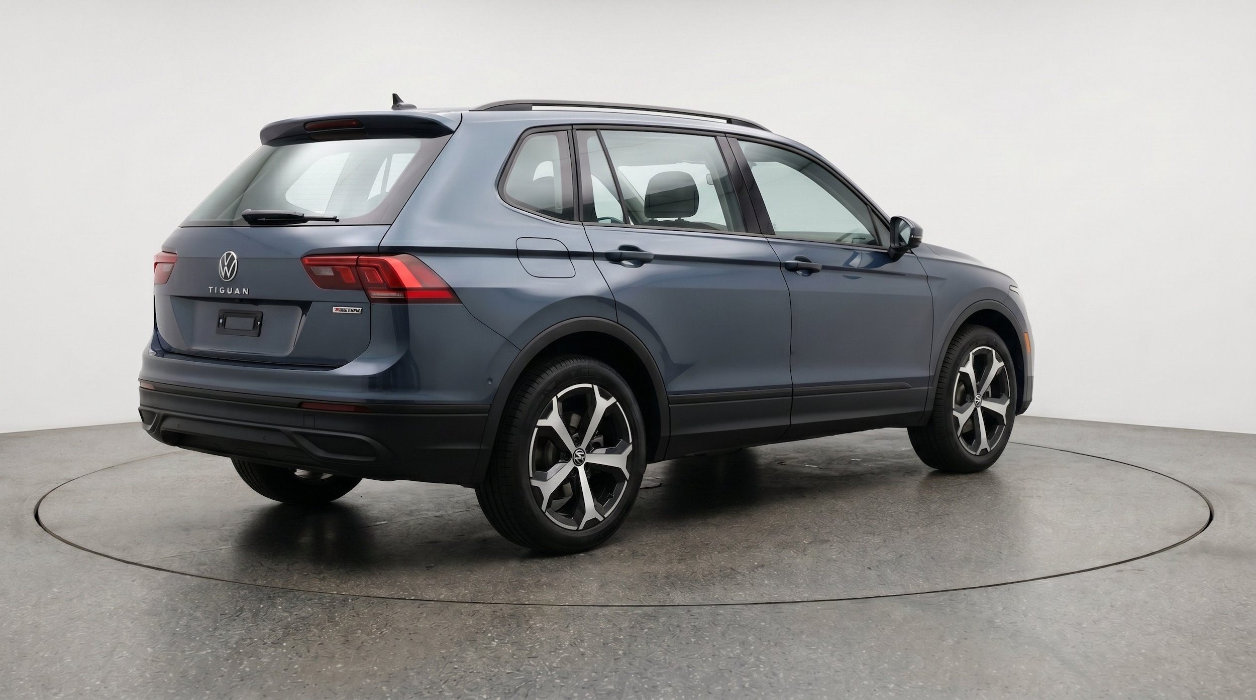 Thumbnail: 2026 Volkswagen Tiguan - 9