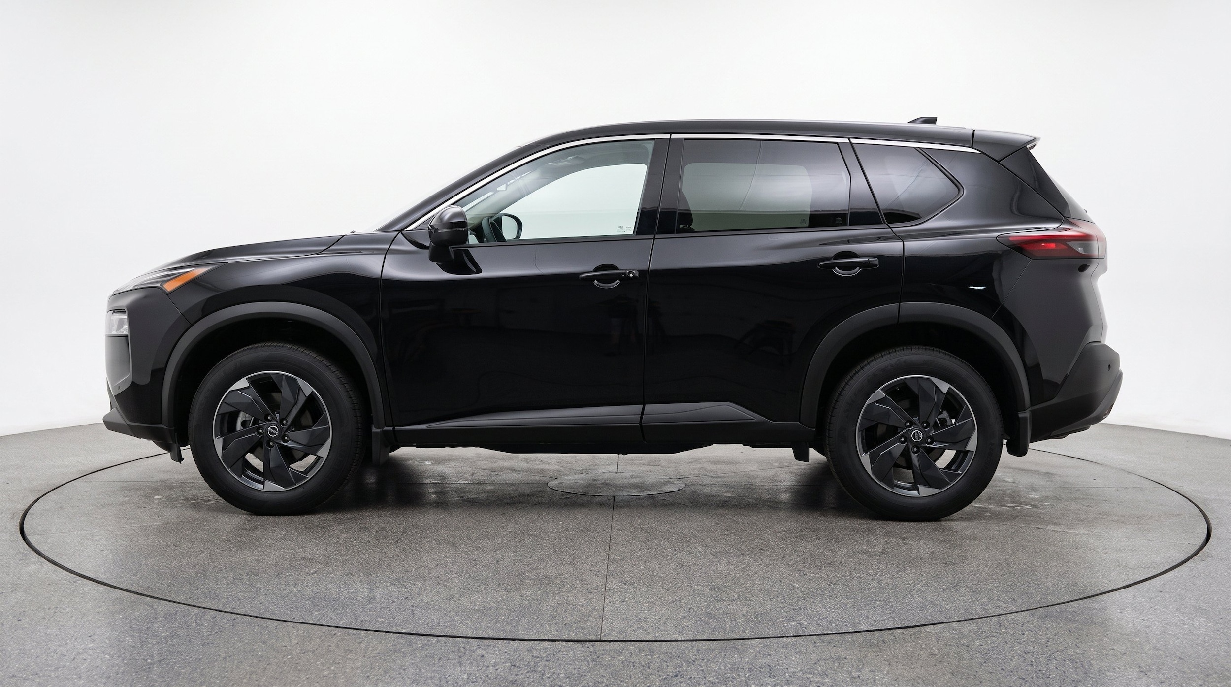 Thumbnail: 2025 Nissan Rogue - 5