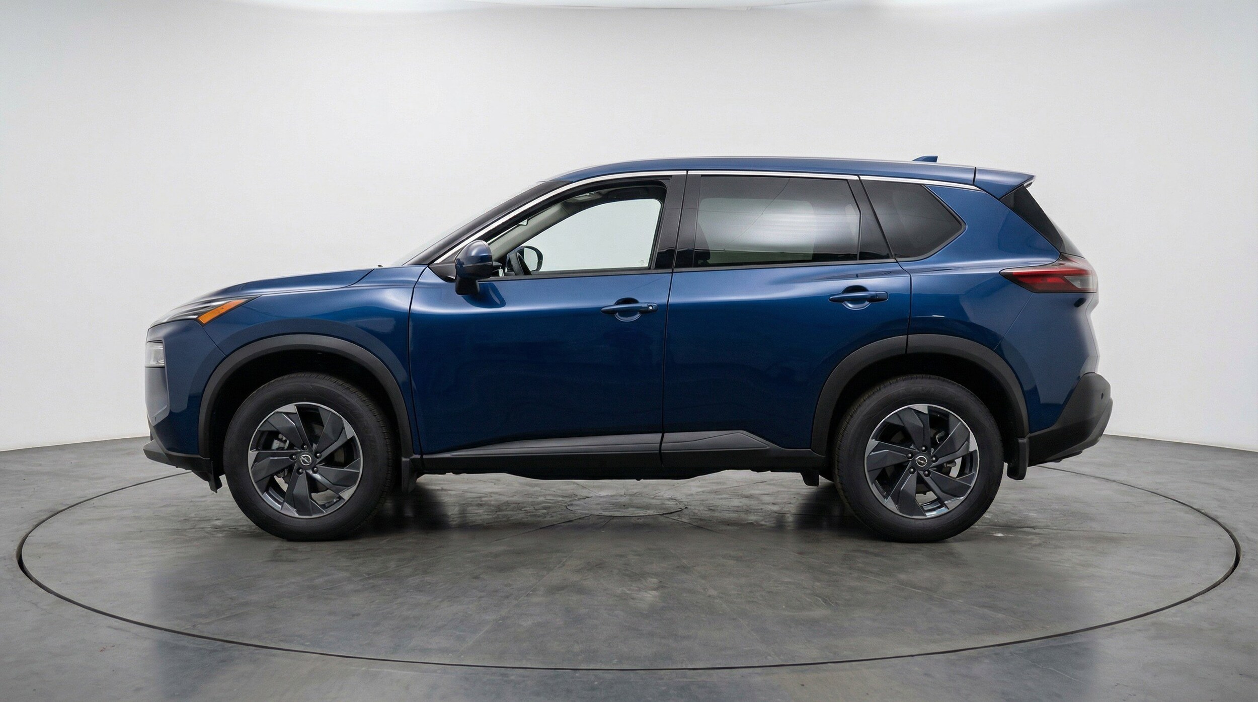 Thumbnail: 2025 Nissan Rogue - 5