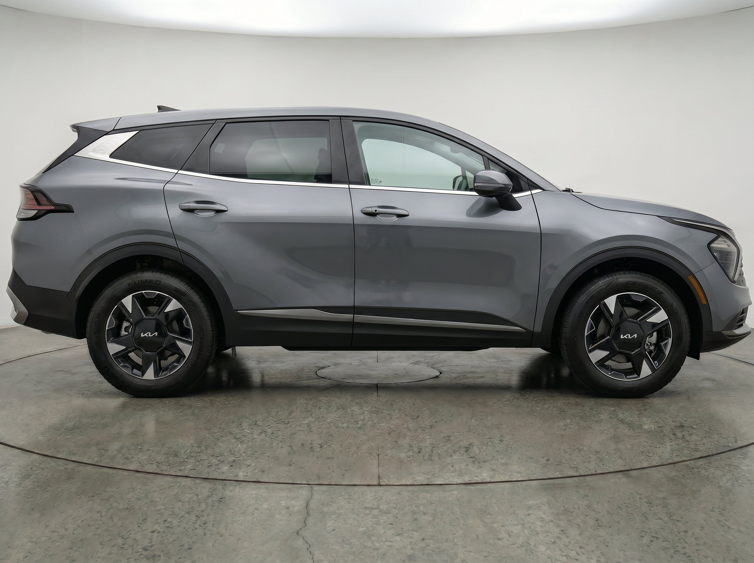 Thumbnail: 2026 Kia Sportage - 10