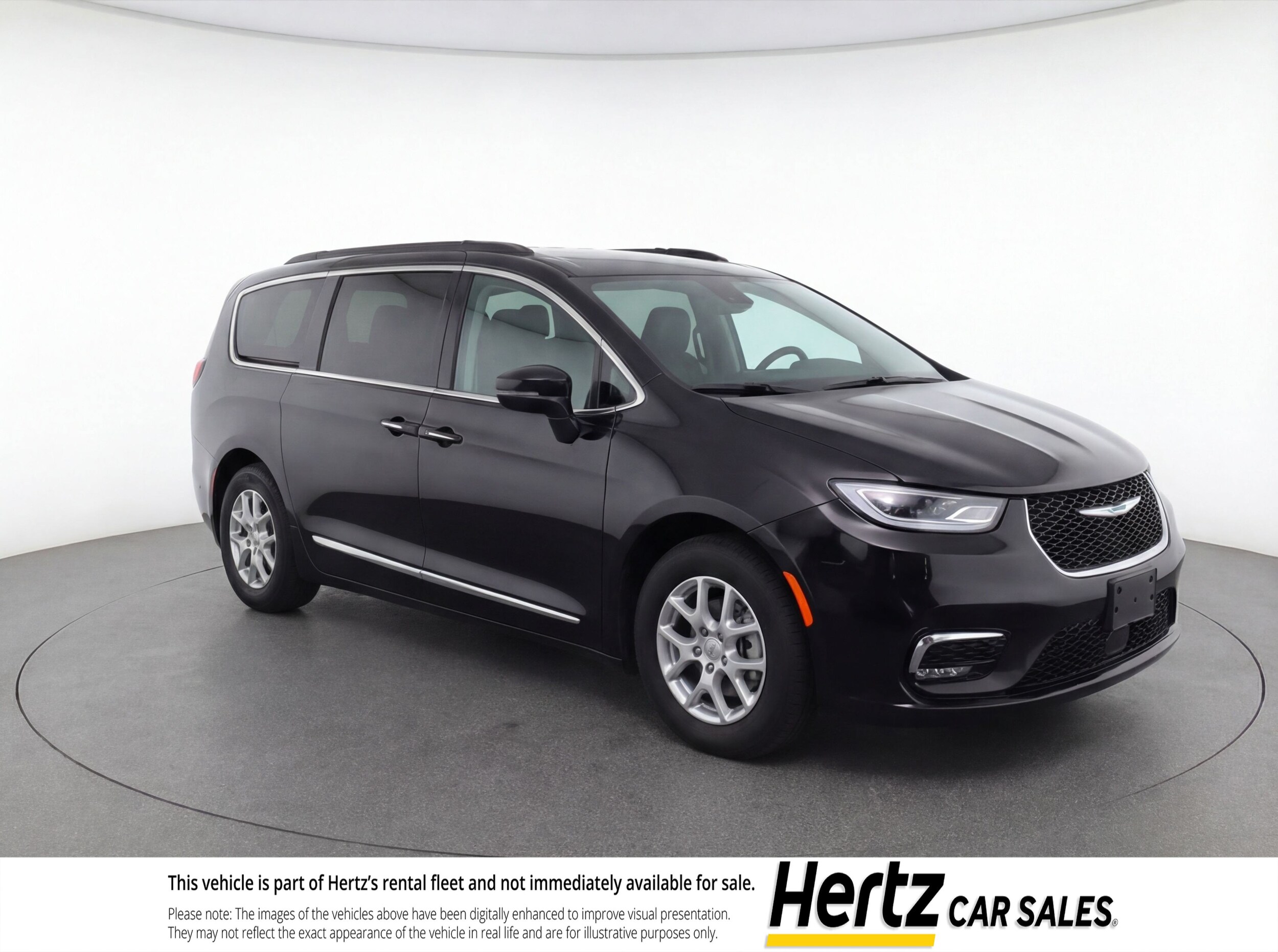 Thumbnail: 2024 Chrysler Pacifica - 1