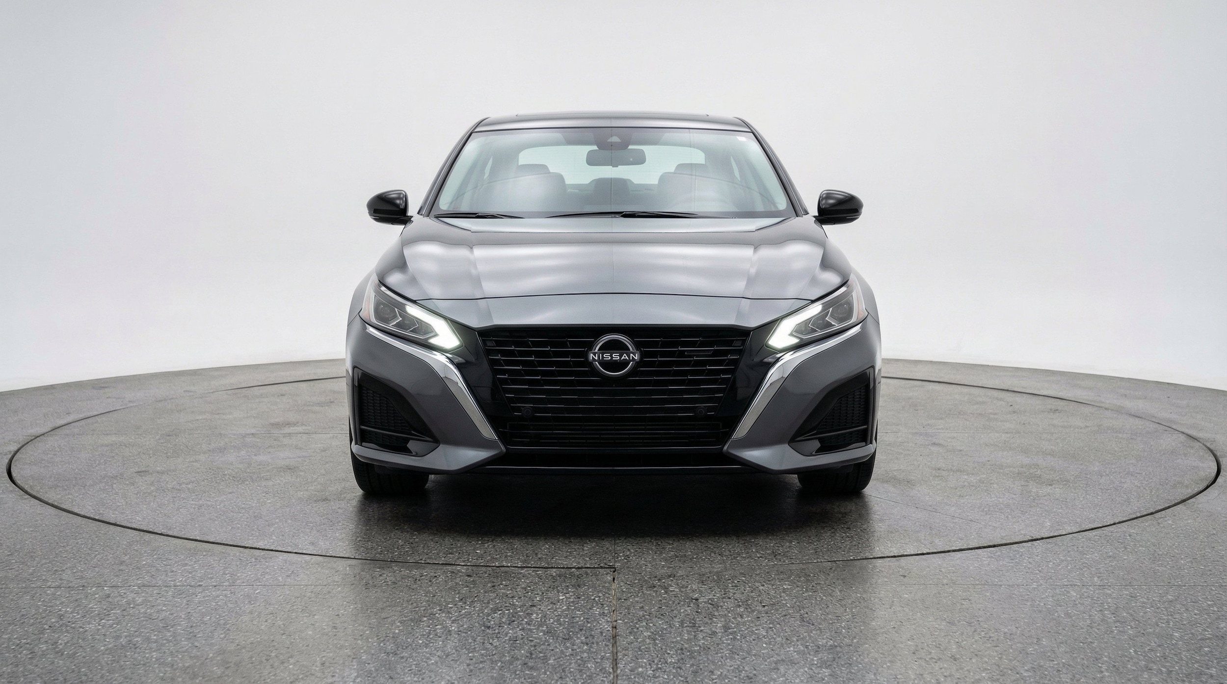 Thumbnail: 2025 Nissan Altima - 2
