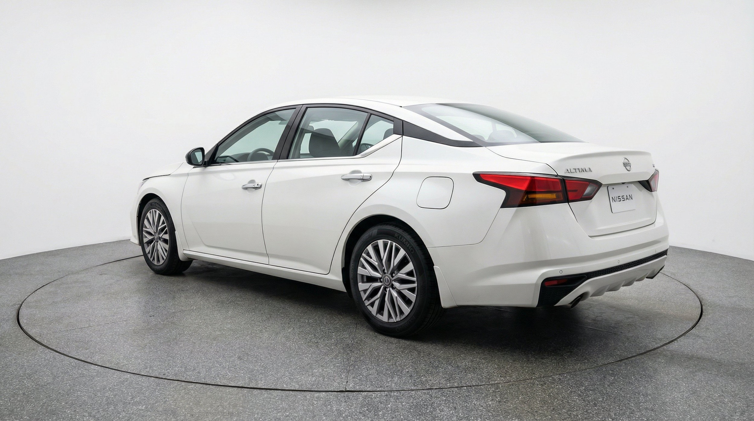 Thumbnail: 2025 Nissan Altima - 6