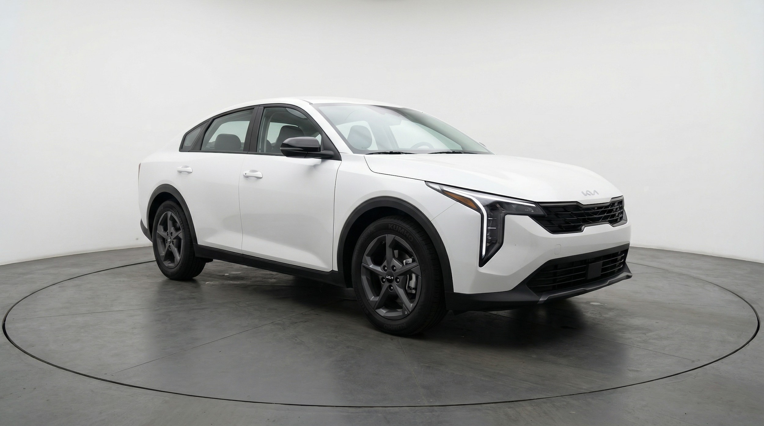 Thumbnail: 2025 Kia K4 - 1