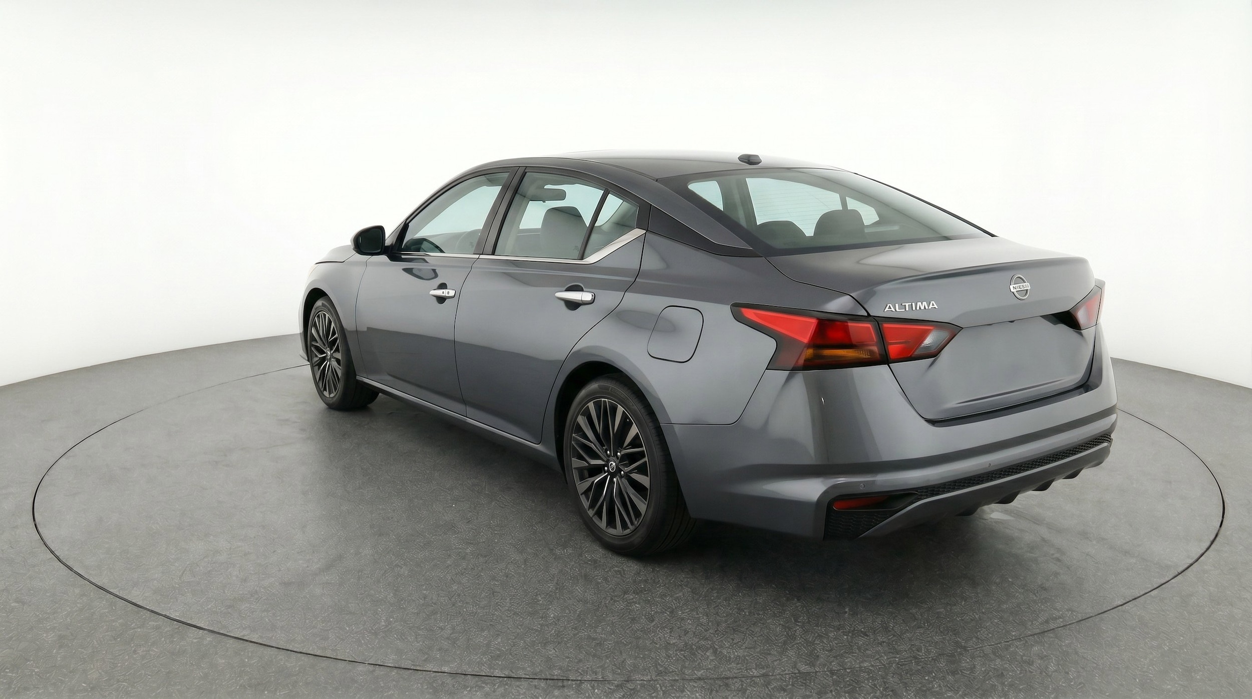 Thumbnail: 2025 Nissan Altima - 6