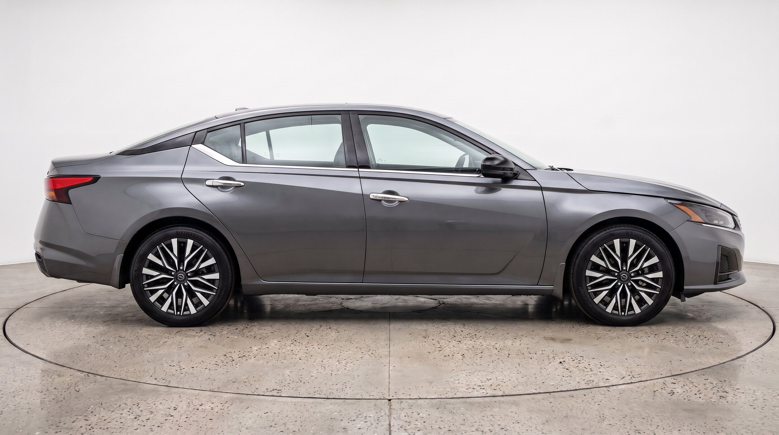 Thumbnail: 2025 Nissan Altima - 11