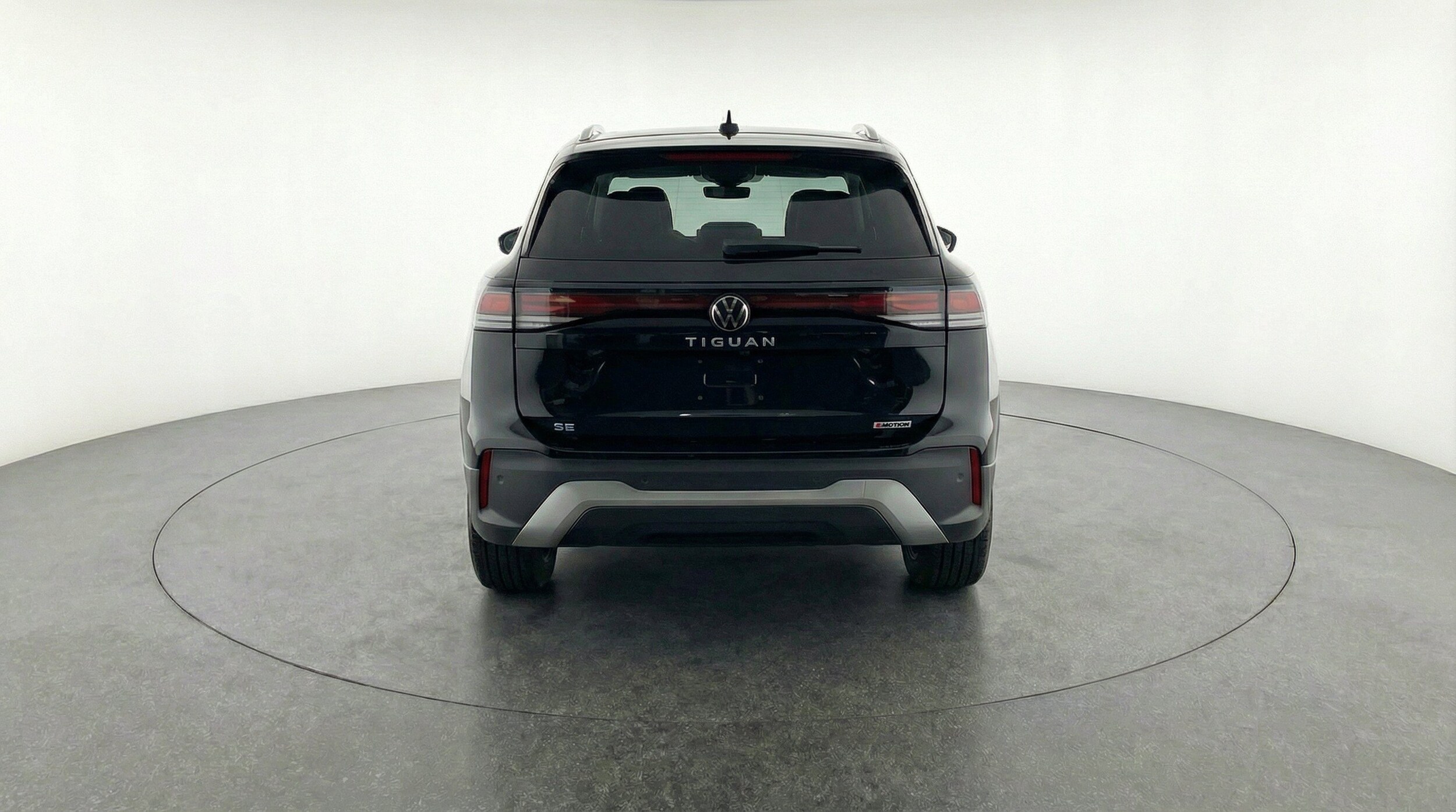 Thumbnail: 2026 Volkswagen Tiguan - 7