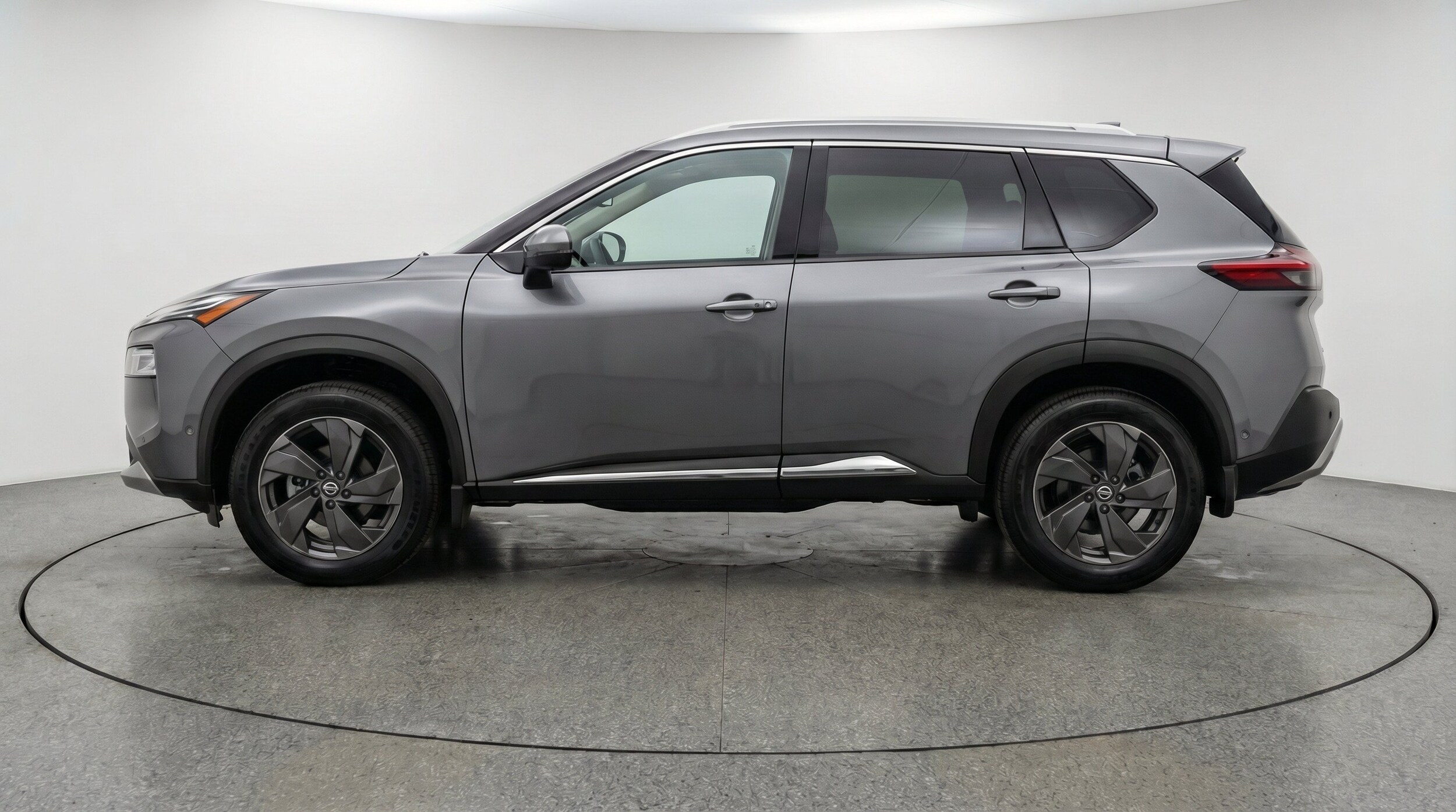 Thumbnail: 2025 Nissan Rogue - 5