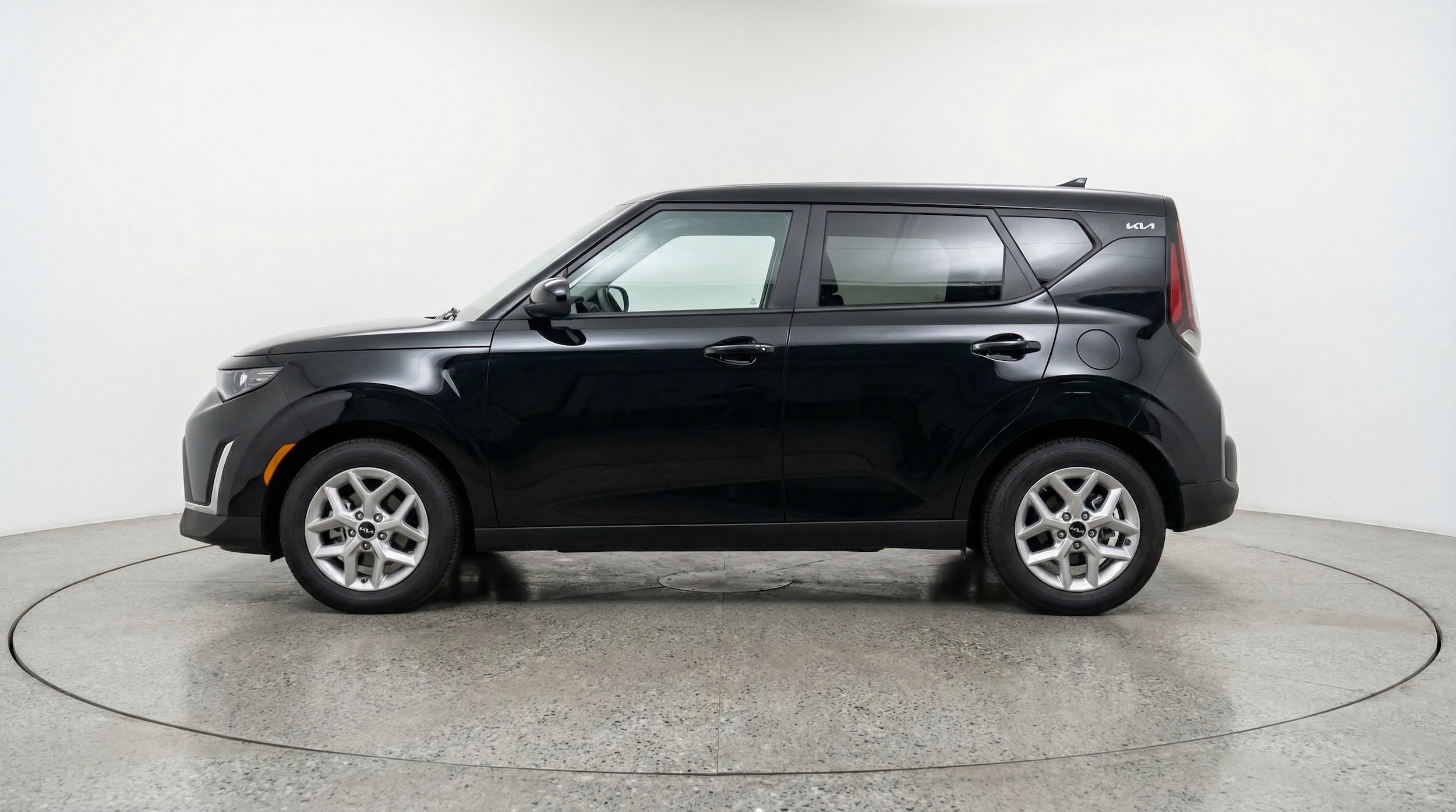 Thumbnail: 2025 Kia Soul - 4