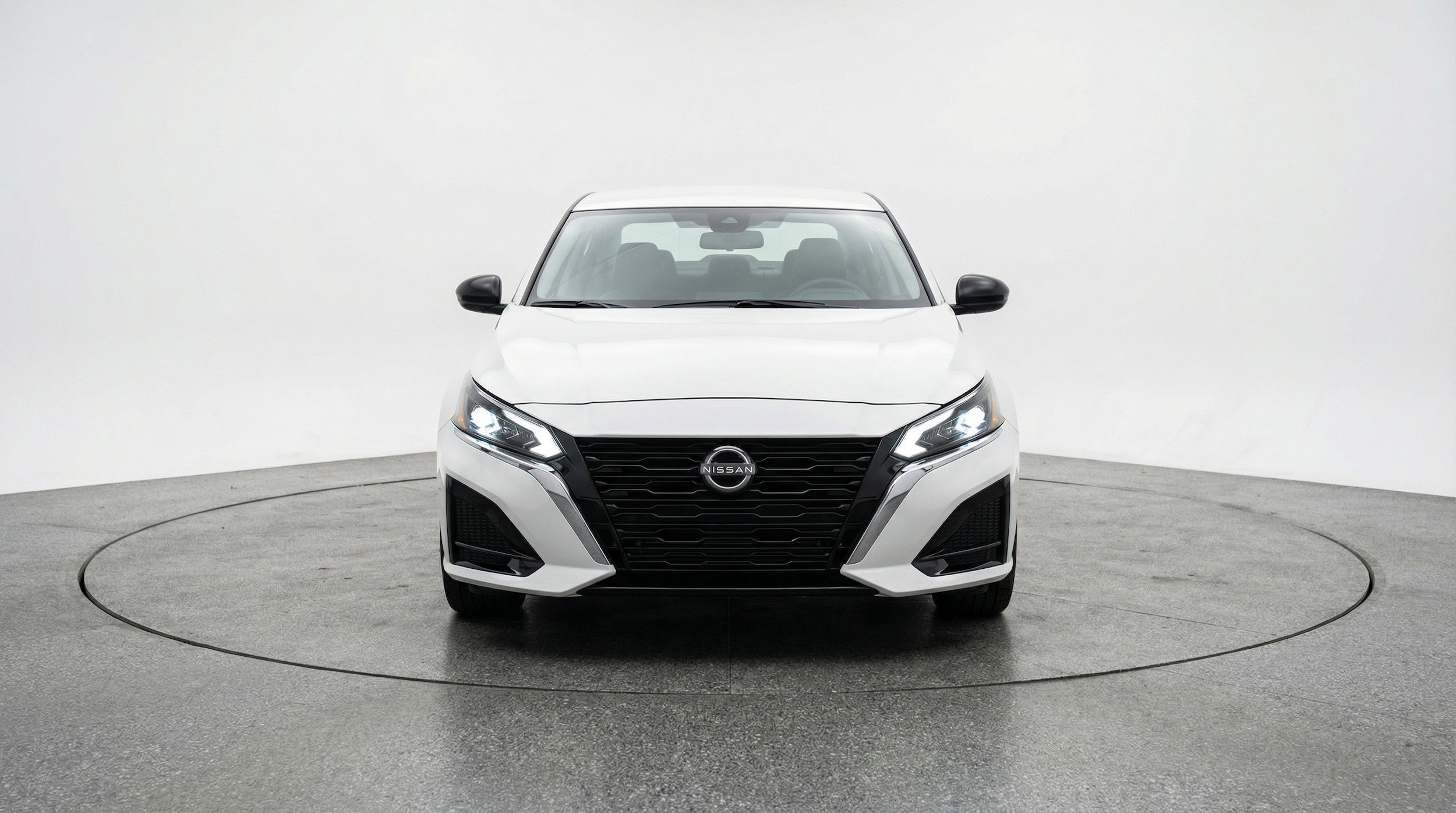 Thumbnail: 2025 Nissan Altima - 2