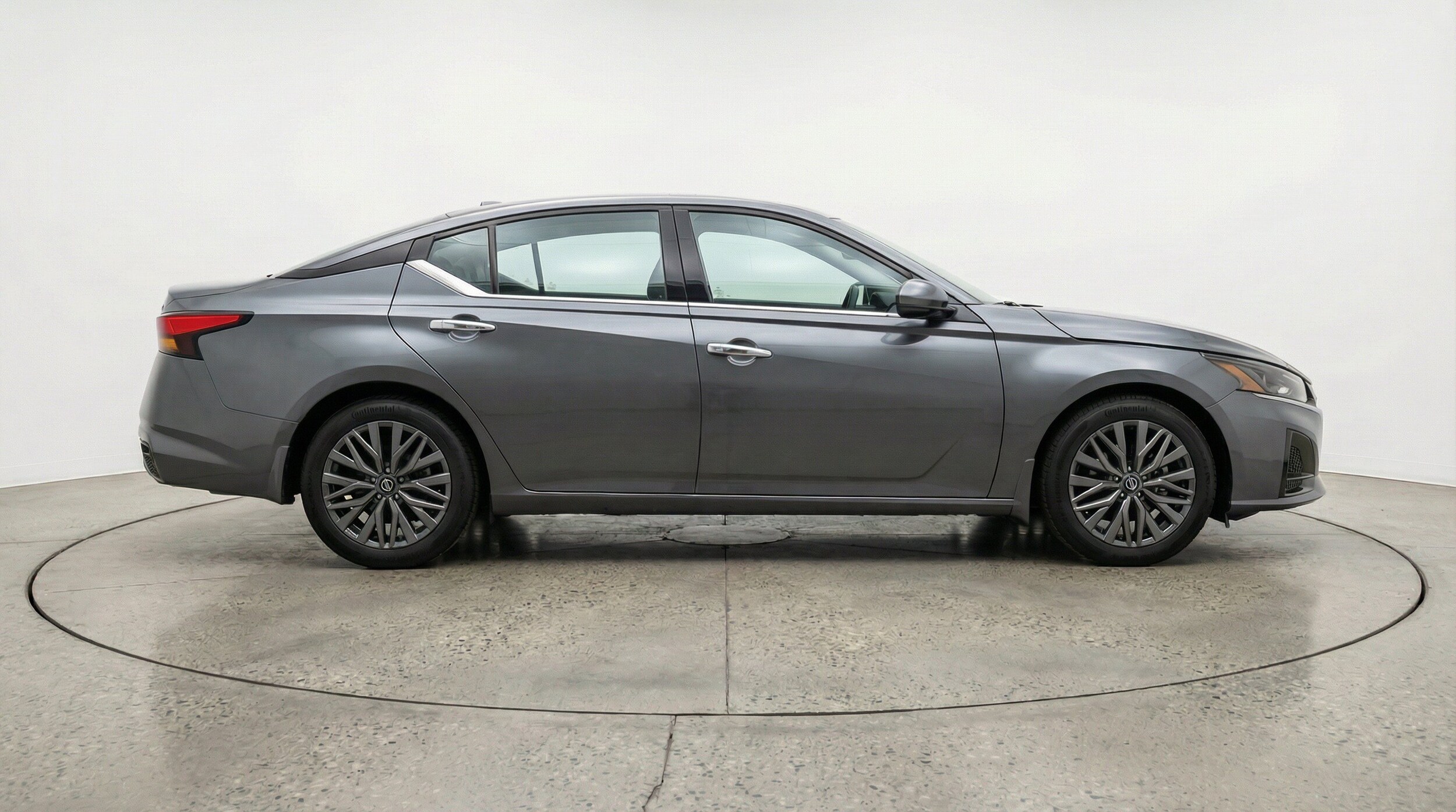 Thumbnail: 2025 Nissan Altima - 11