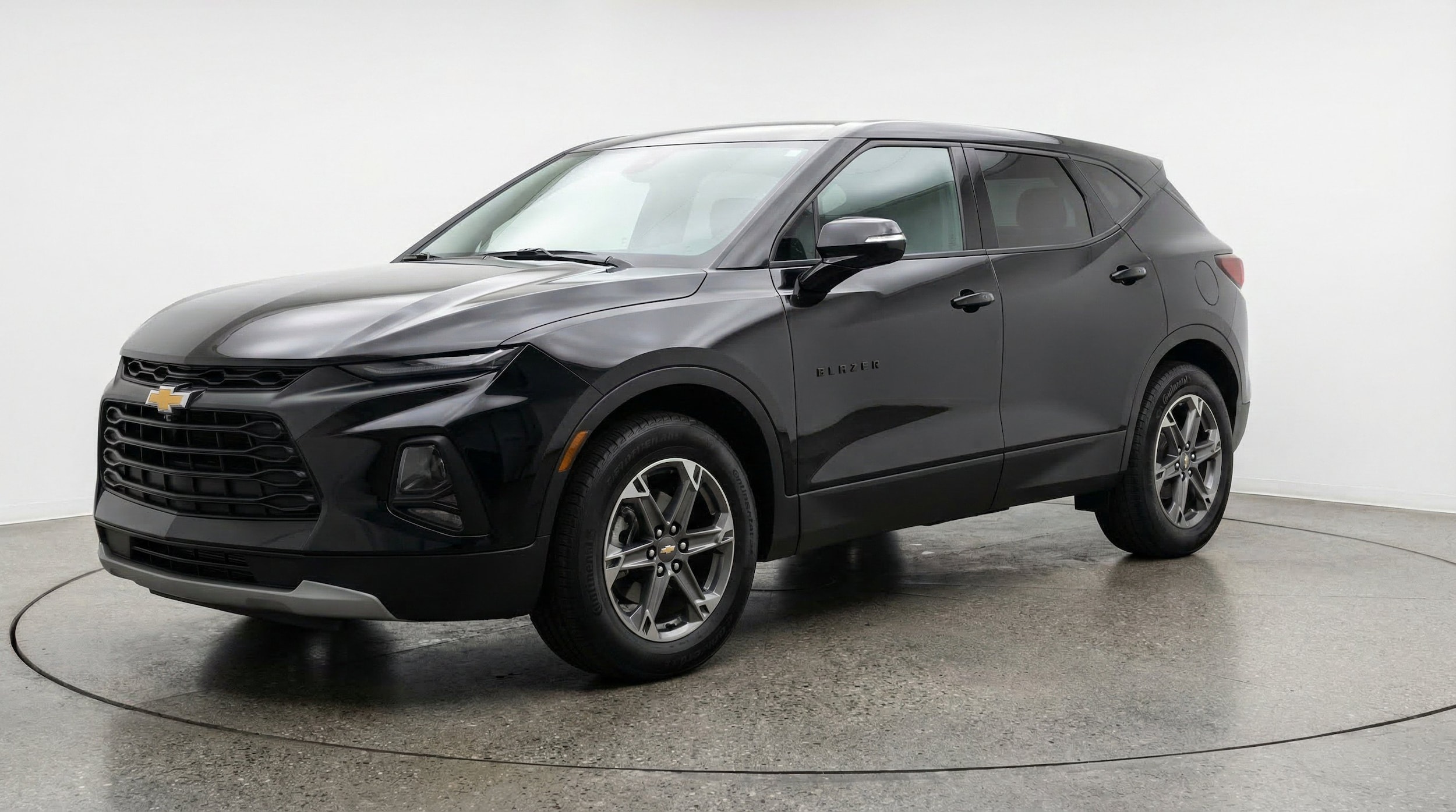 Thumbnail: 2025 Chevrolet Blazer - 3