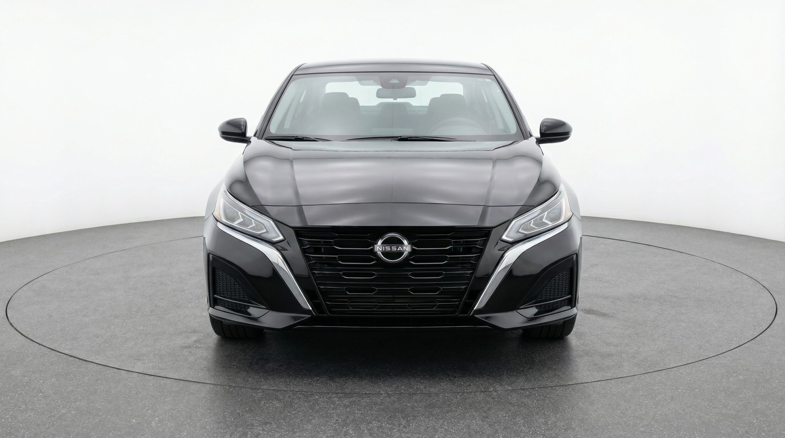 Thumbnail: 2025 Nissan Altima - 2