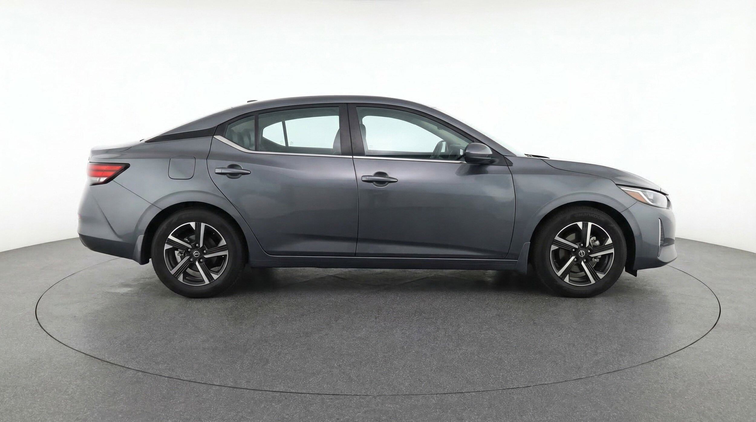 Thumbnail: 2025 Nissan Sentra - 11