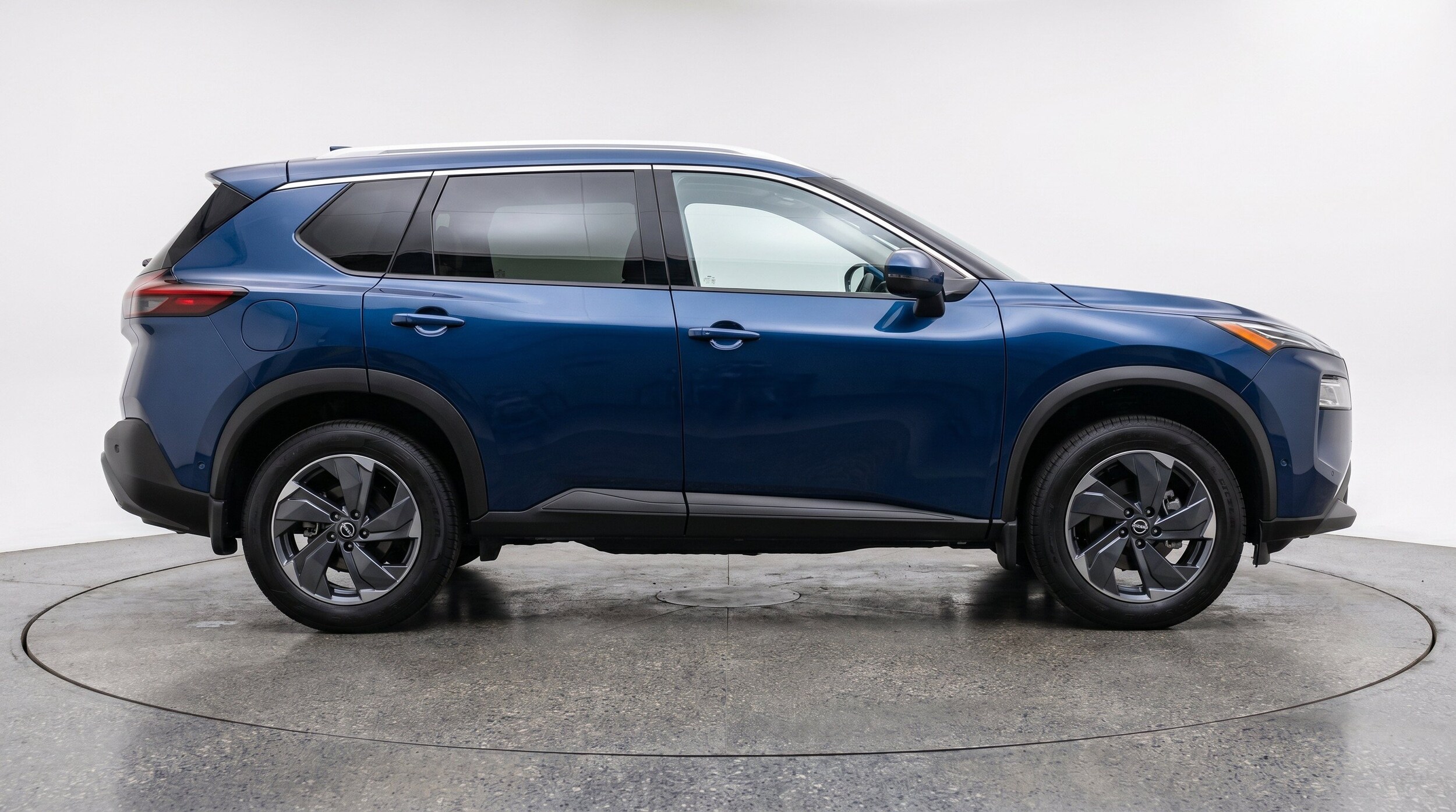 Thumbnail: 2025 Nissan Rogue - 11
