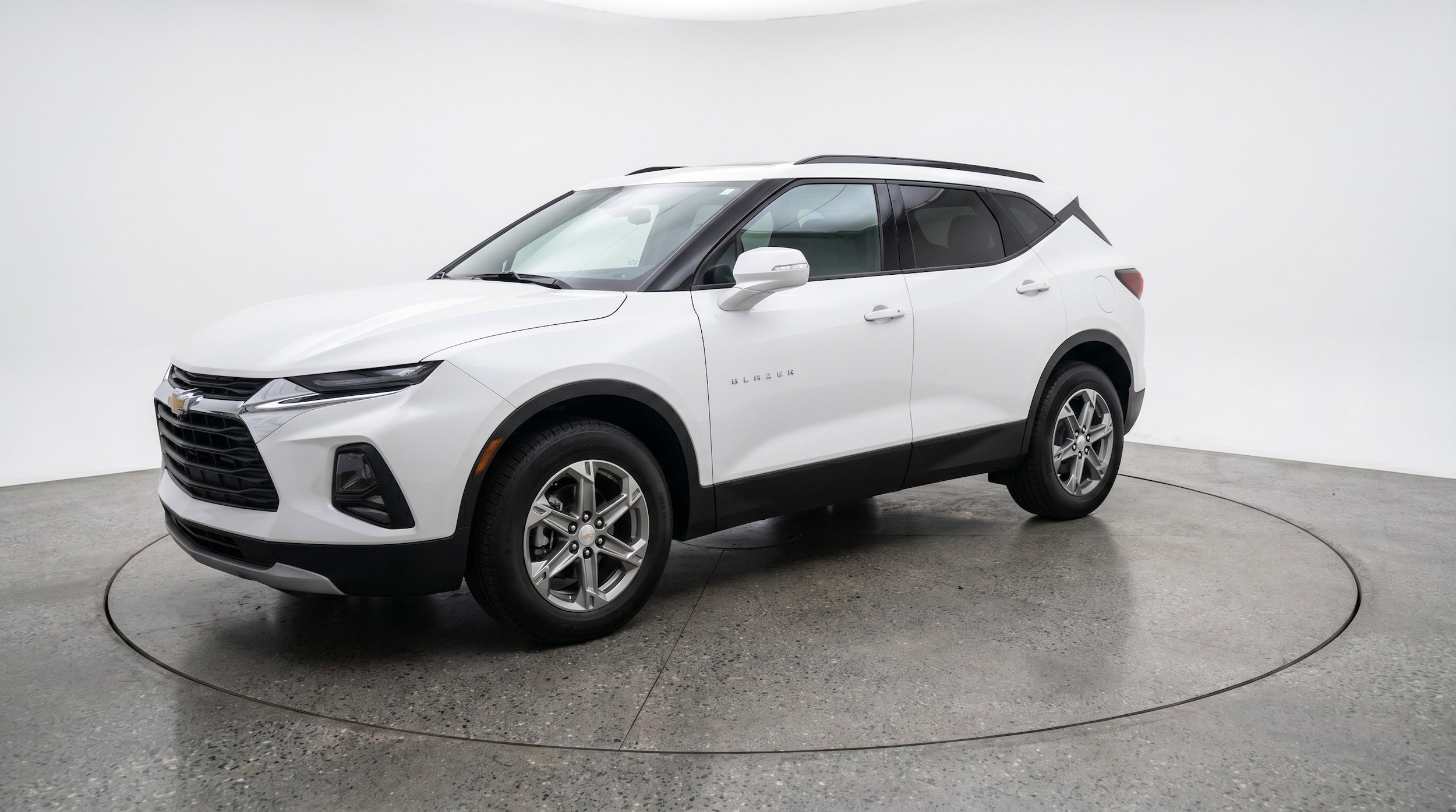 Thumbnail: 2025 Chevrolet Blazer - 3