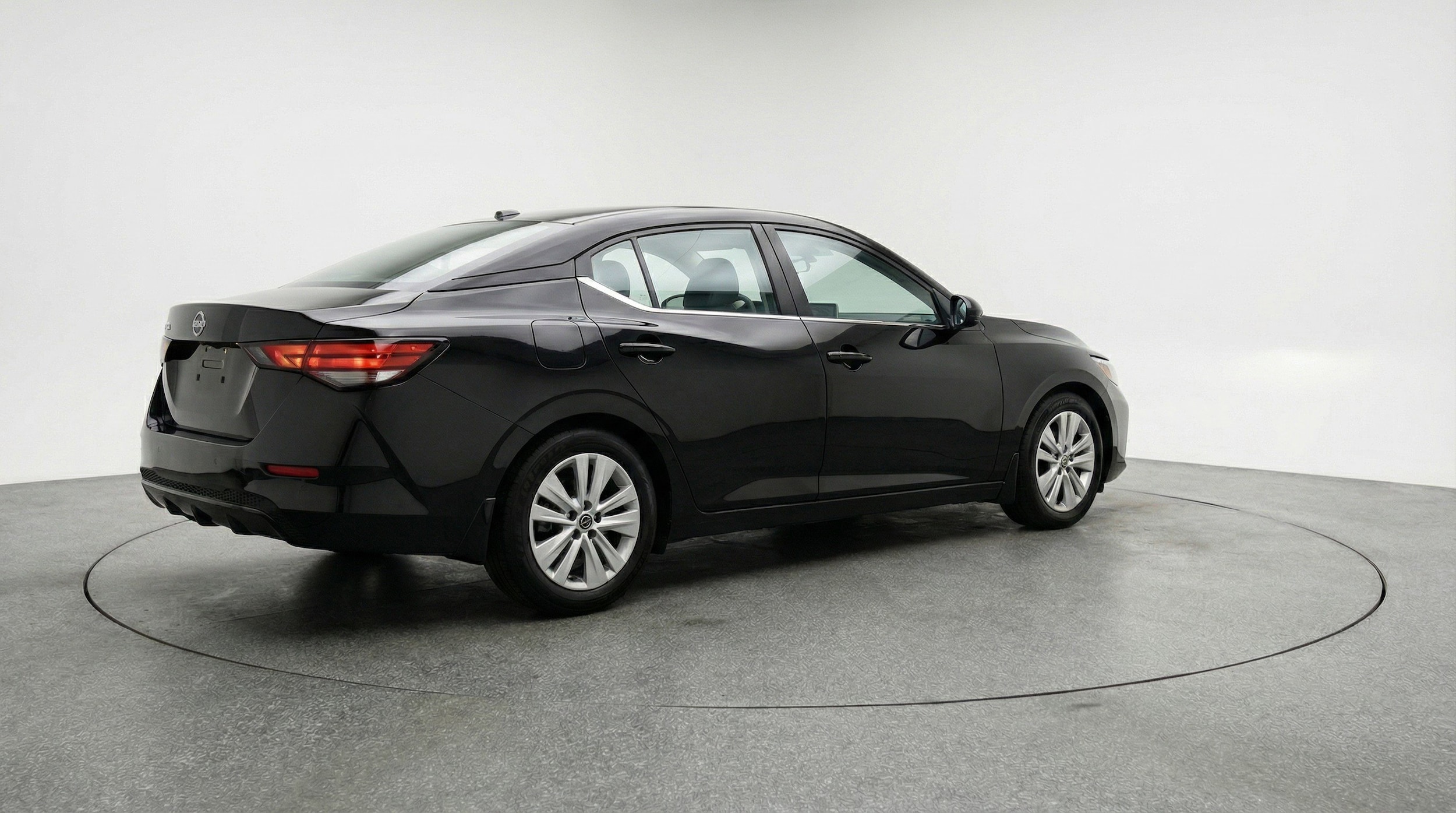 Thumbnail: 2025 Nissan Sentra - 9