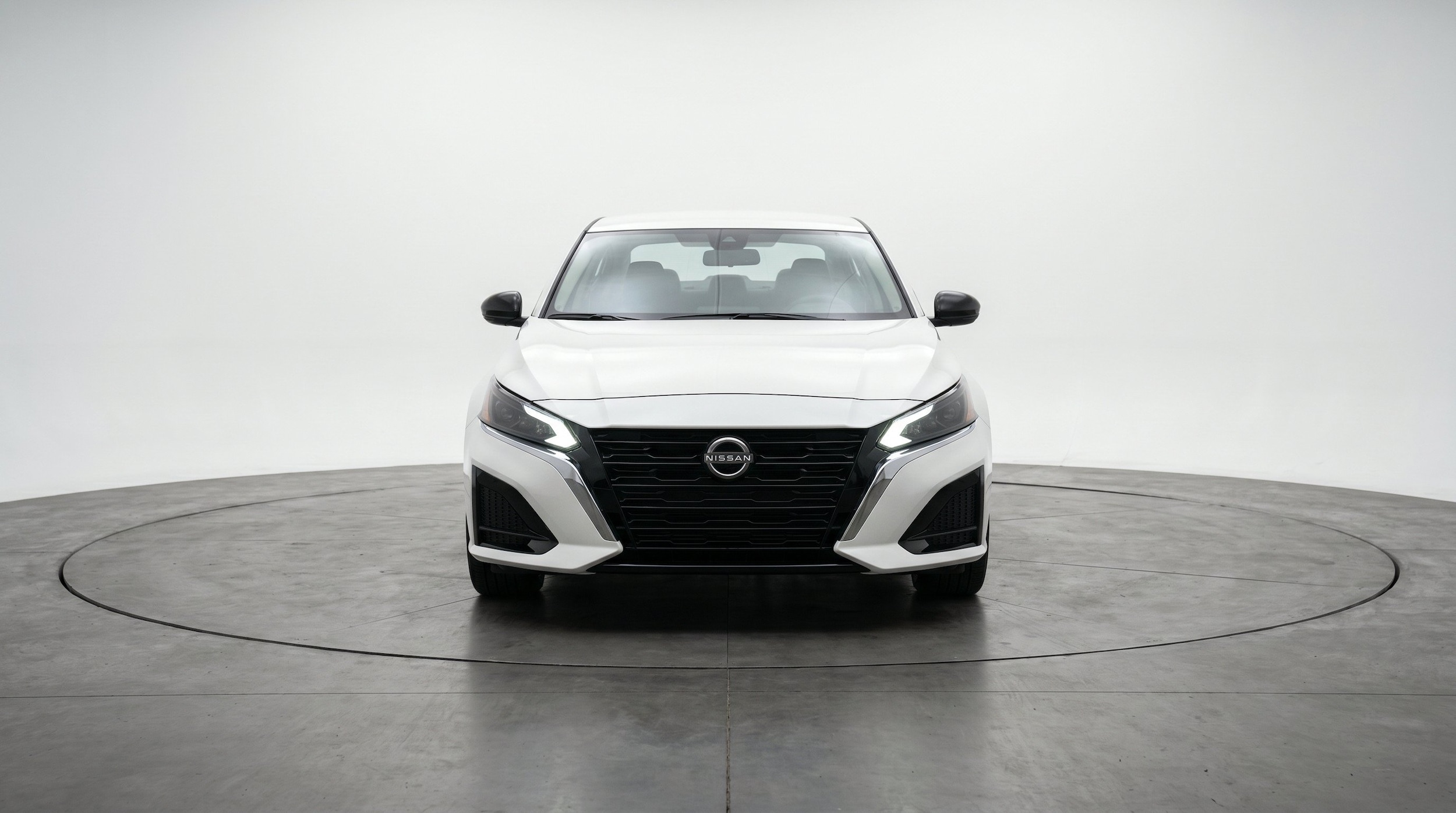 Thumbnail: 2025 Nissan Altima - 2