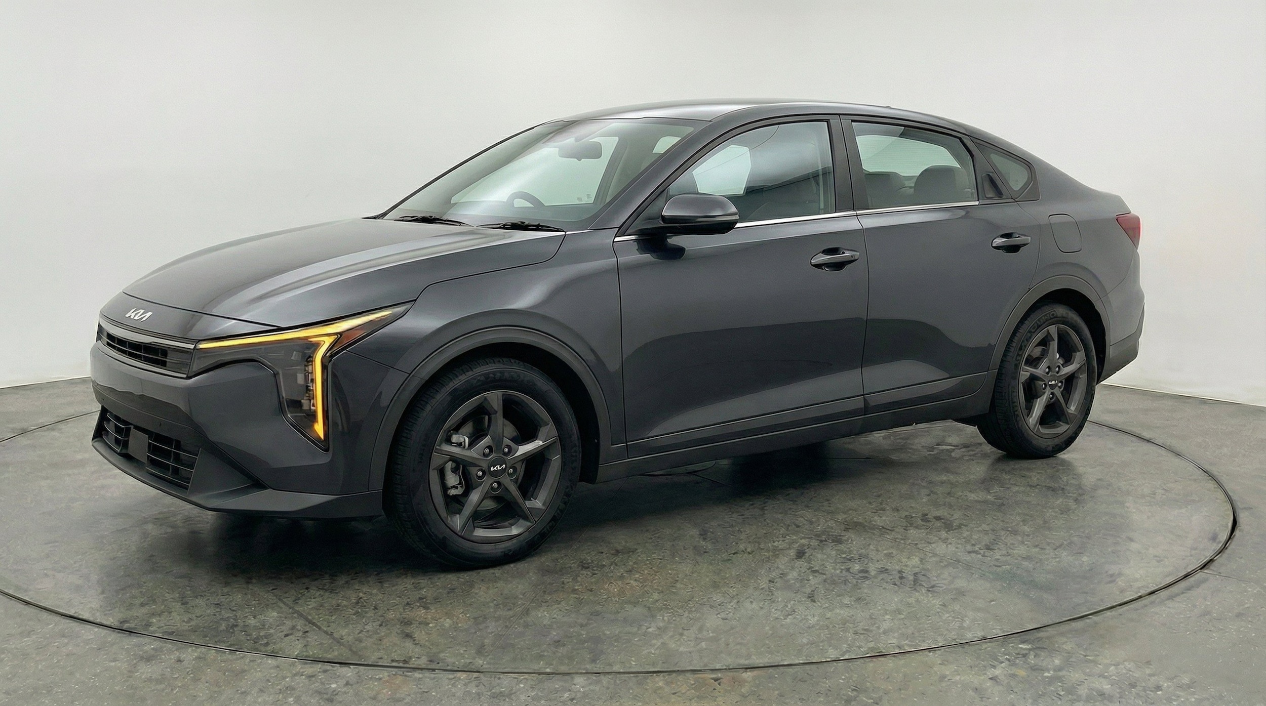 Thumbnail: 2026 Kia K4 - 3