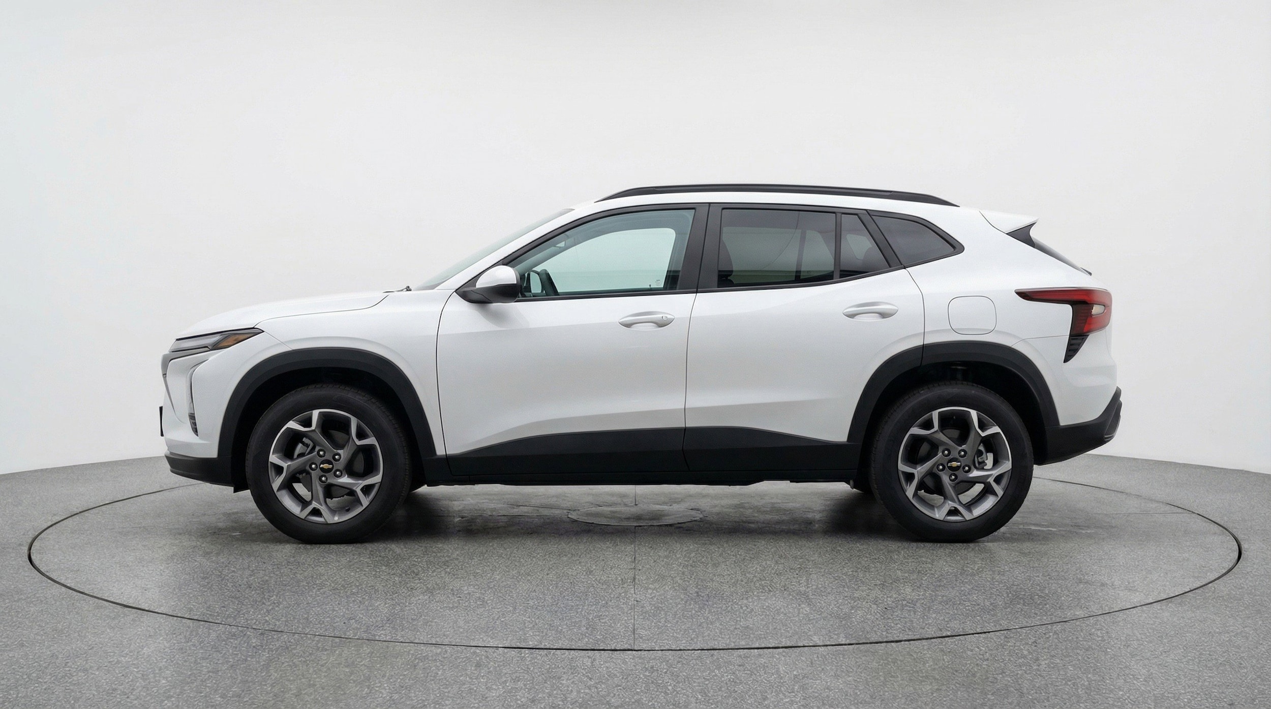 Thumbnail: 2025 Chevrolet Trax - 5