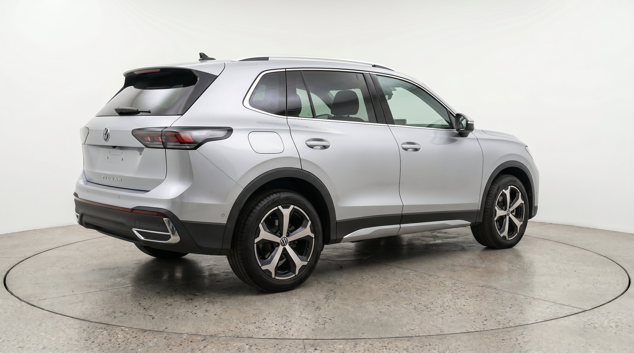 Thumbnail: 2026 Volkswagen Tiguan - 9