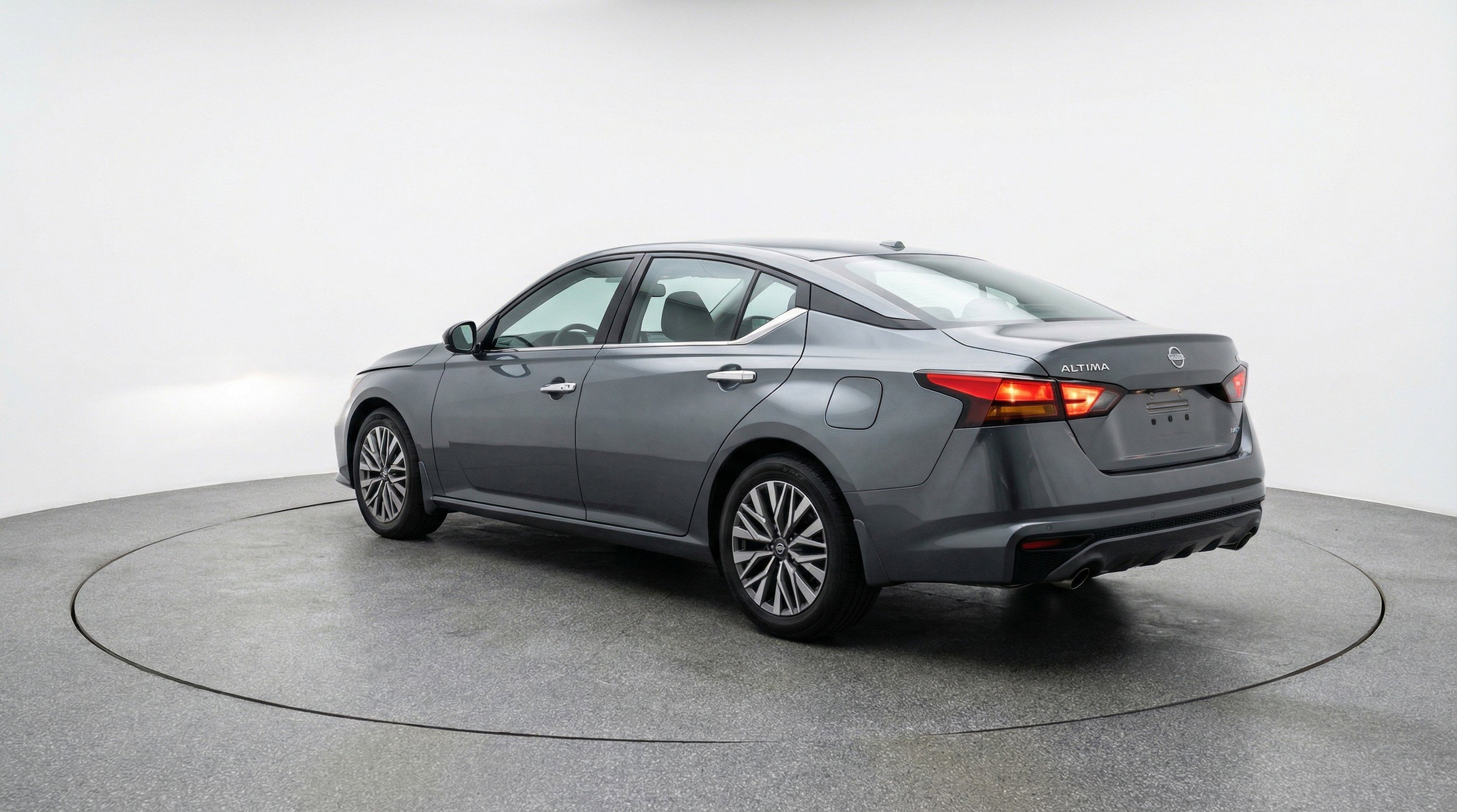 Thumbnail: 2025 Nissan Altima - 6