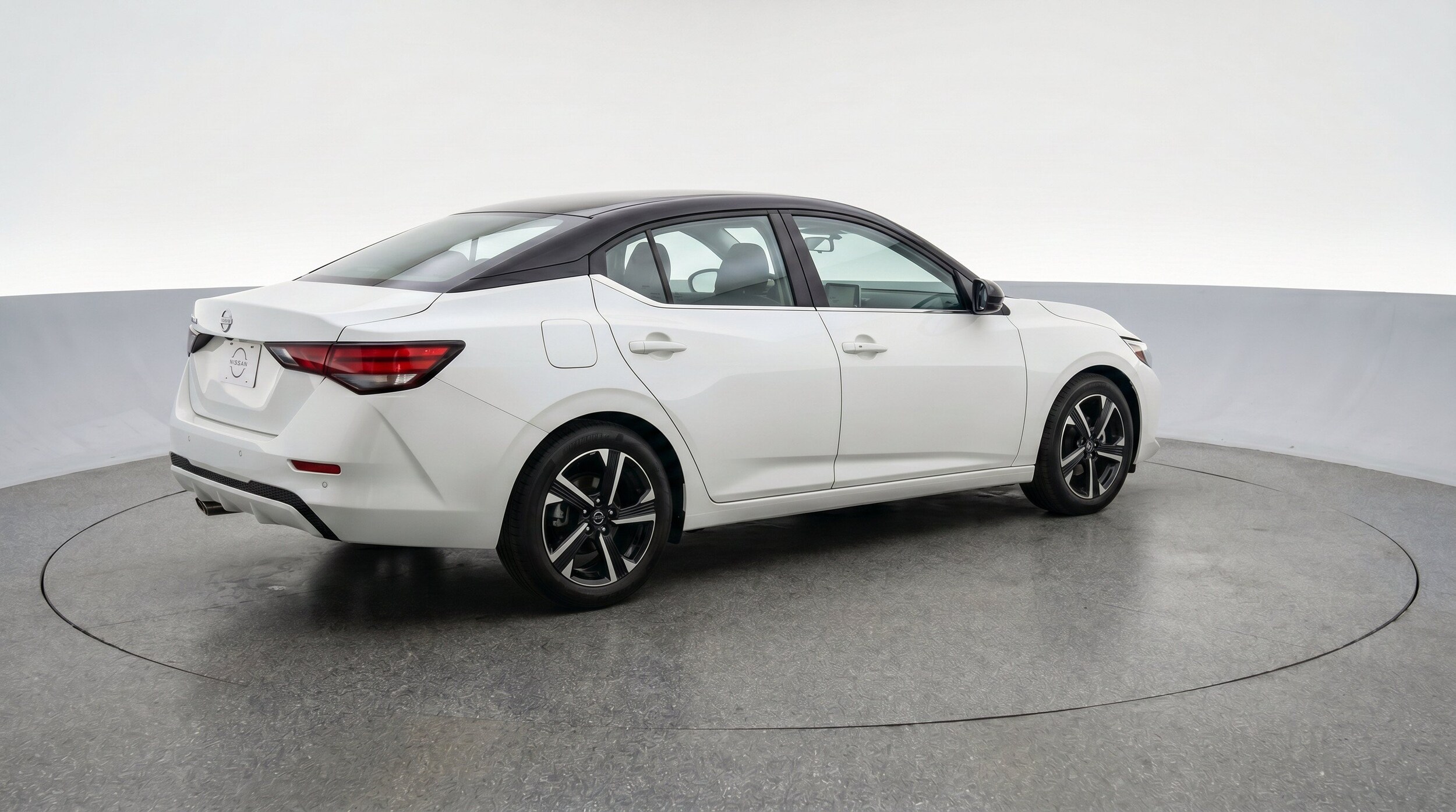 Thumbnail: 2025 Nissan Sentra - 9