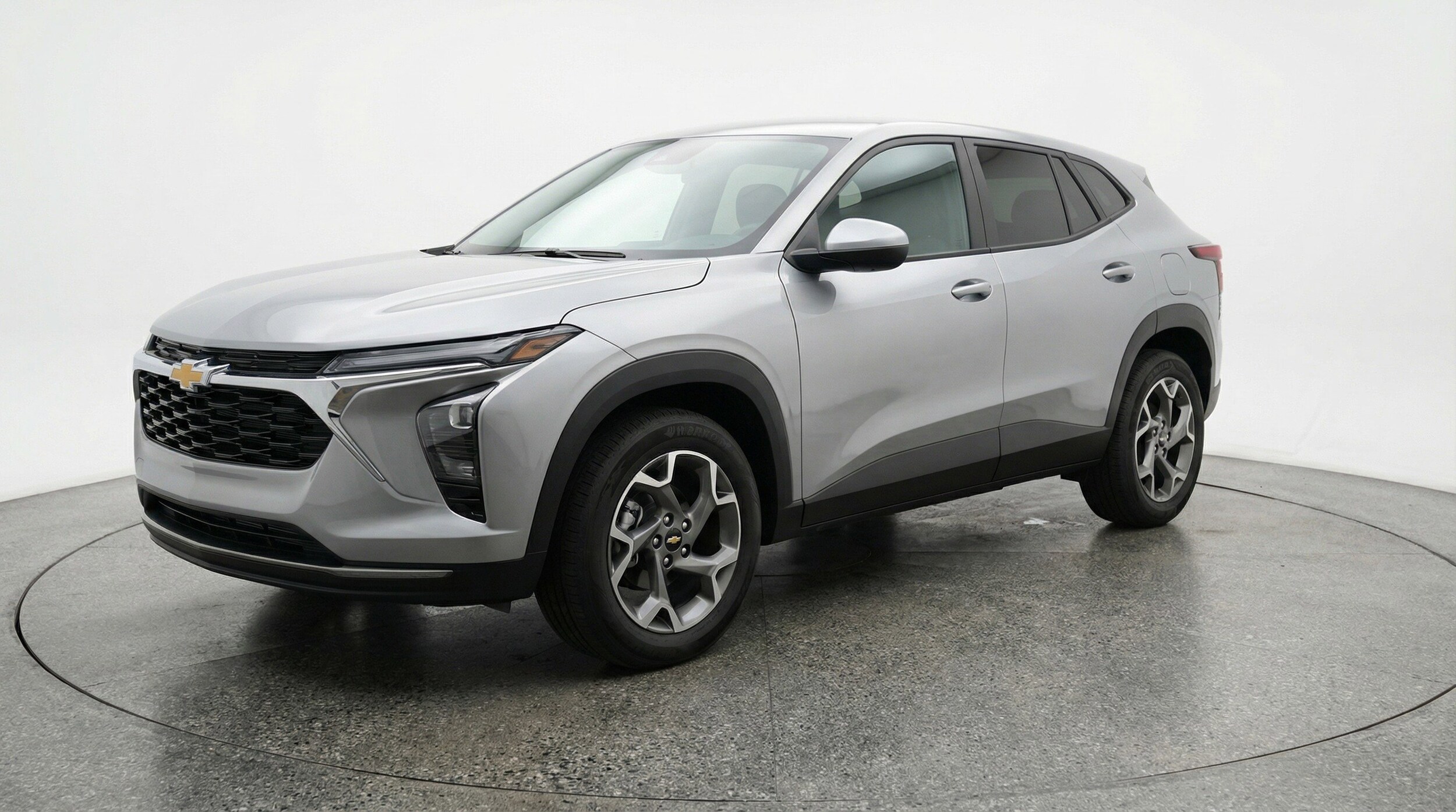 Thumbnail: 2025 Chevrolet Trax - 3