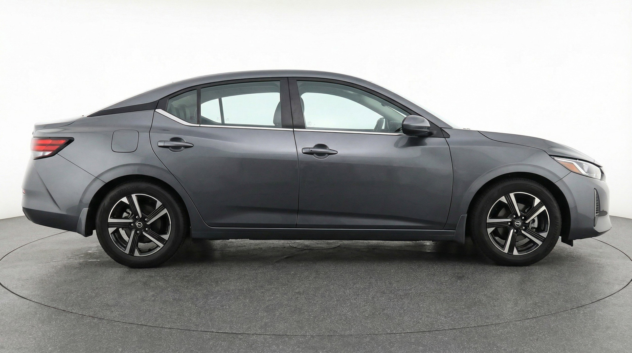 Thumbnail: 2025 Nissan Sentra - 11