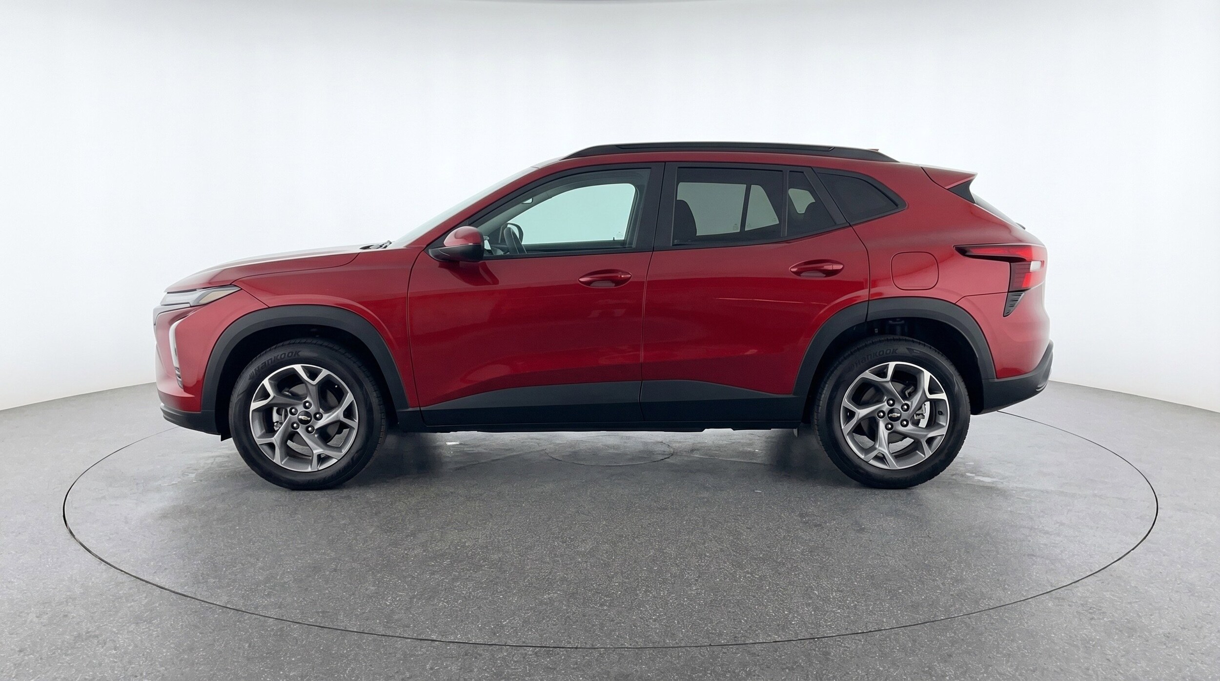 Thumbnail: 2025 Chevrolet Trax - 5