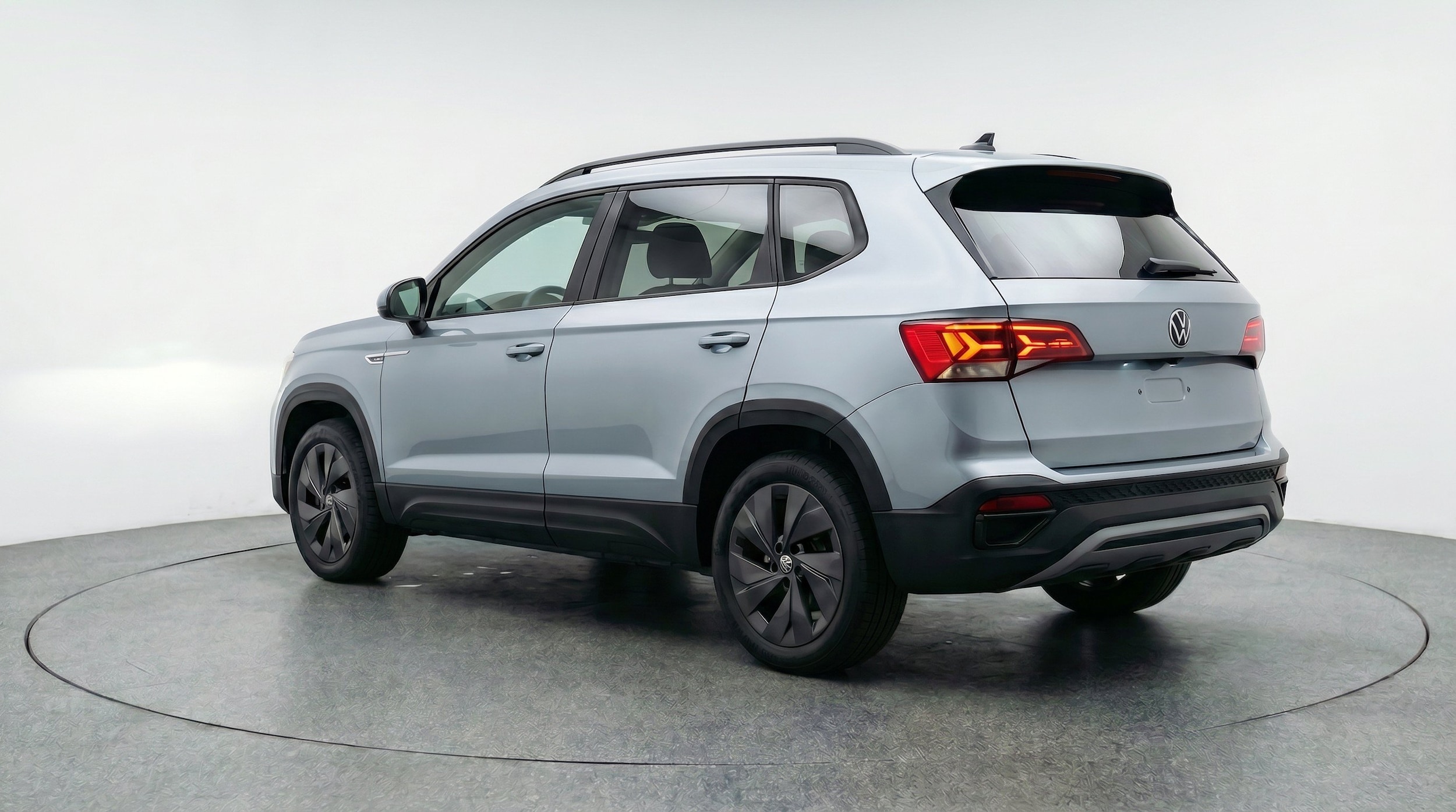 Thumbnail: 2026 Volkswagen Taos - 6