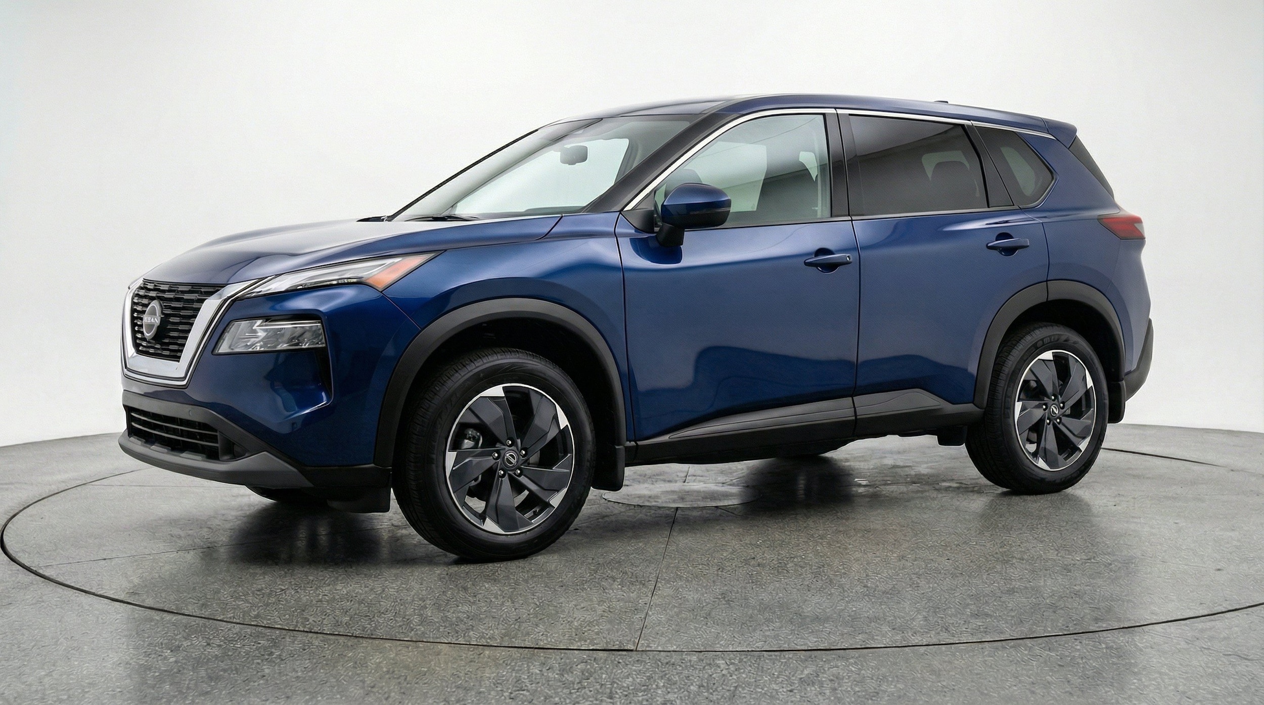 Thumbnail: 2025 Nissan Rogue - 3