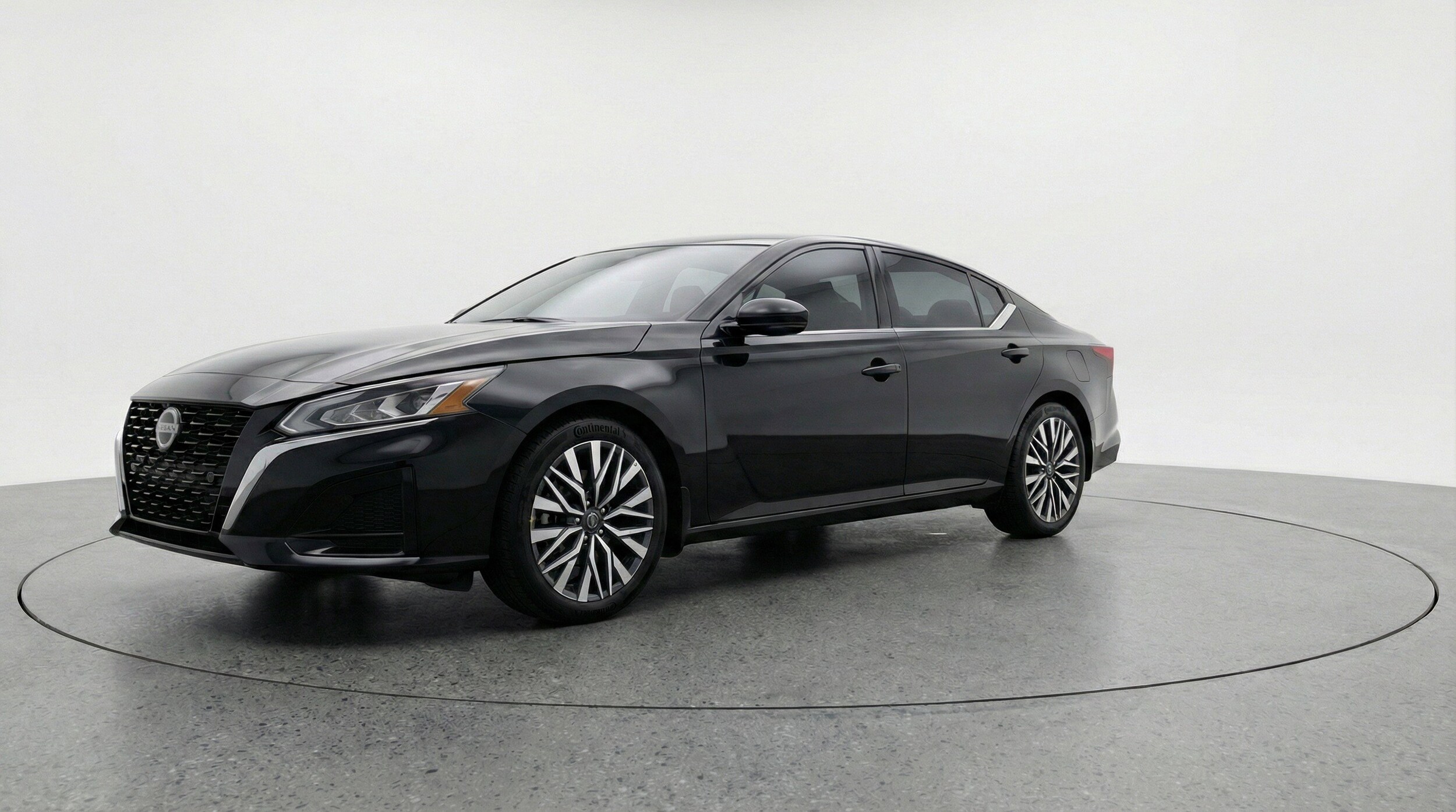 Thumbnail: 2025 Nissan Altima - 3