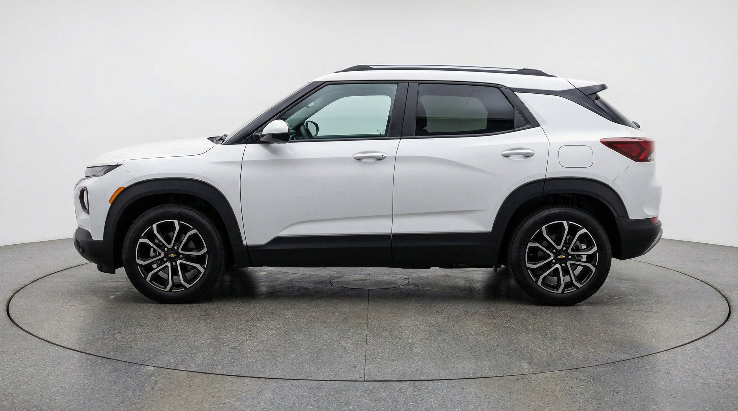 Thumbnail: 2025 Chevrolet TrailBlazer - 5