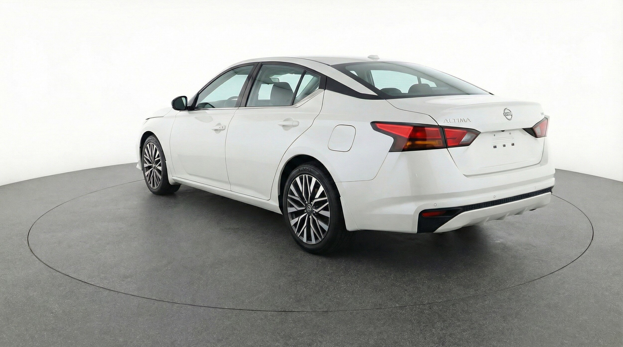 Thumbnail: 2025 Nissan Altima - 6