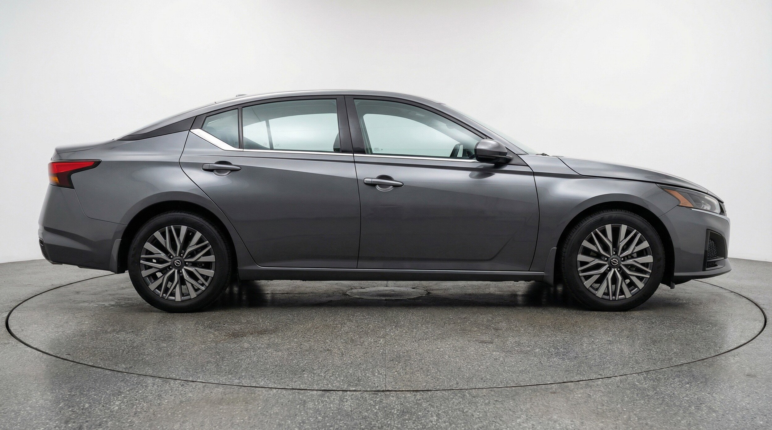 Thumbnail: 2025 Nissan Altima - 11