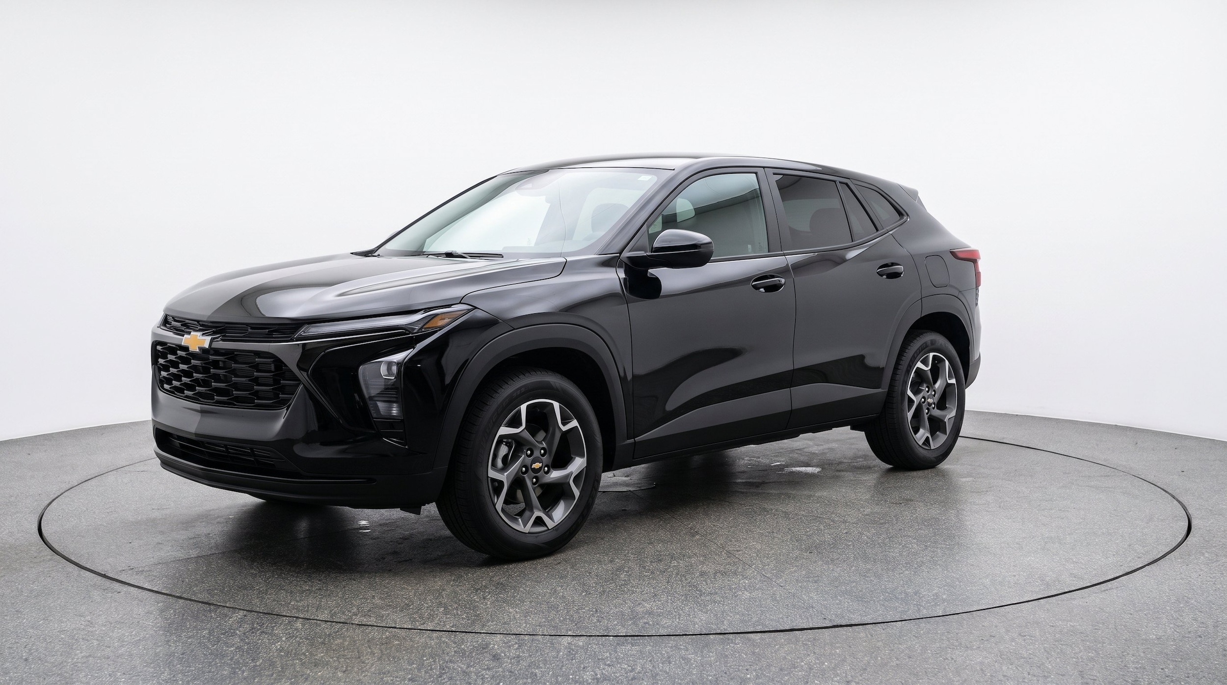 Thumbnail: 2025 Chevrolet Trax - 3