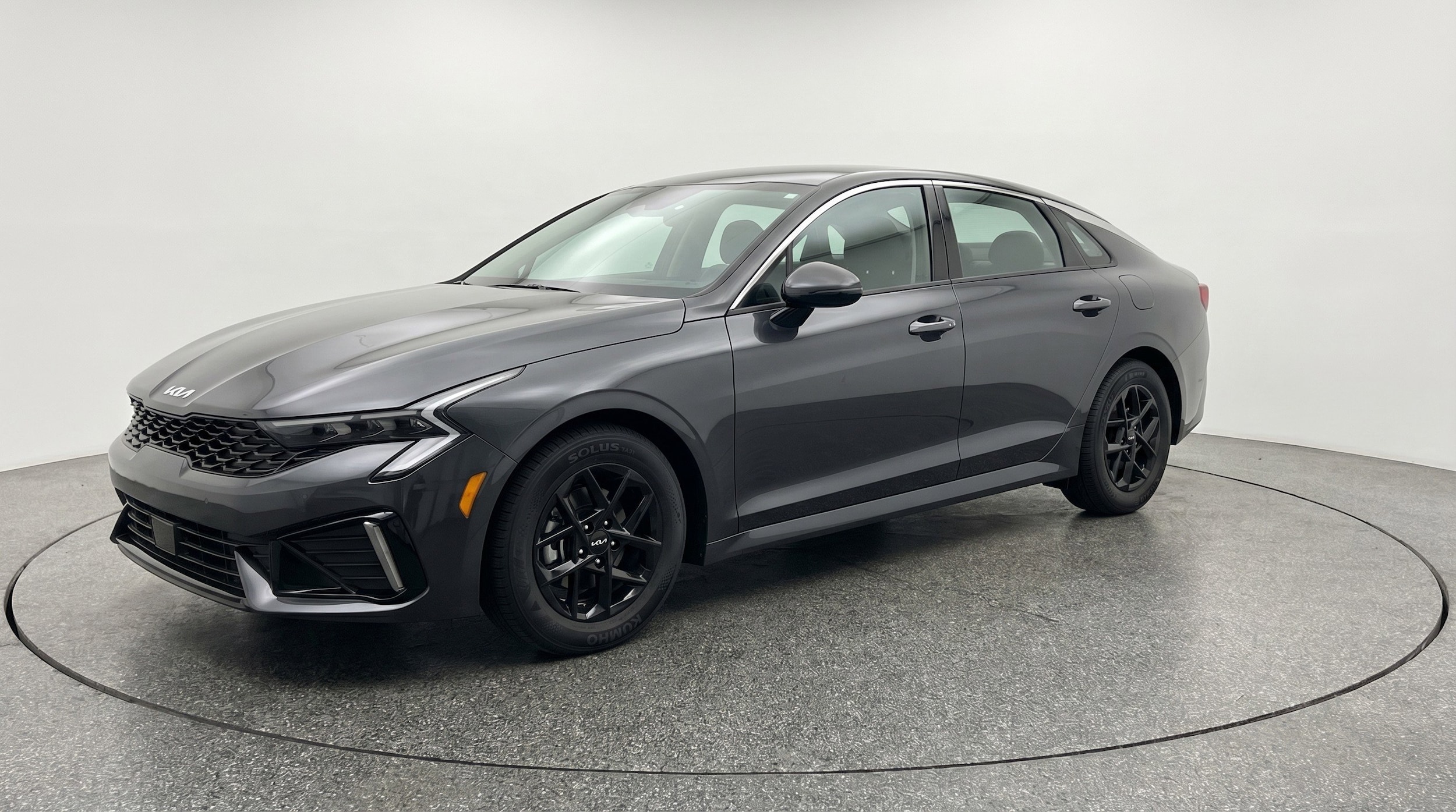 Thumbnail: 2025 Kia K5 - 3