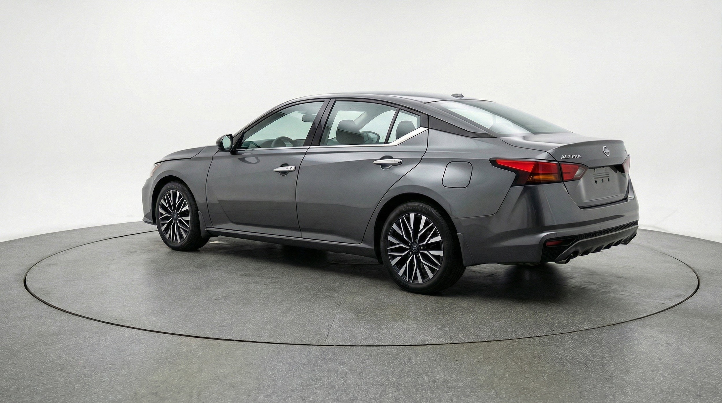 Thumbnail: 2025 Nissan Altima - 6