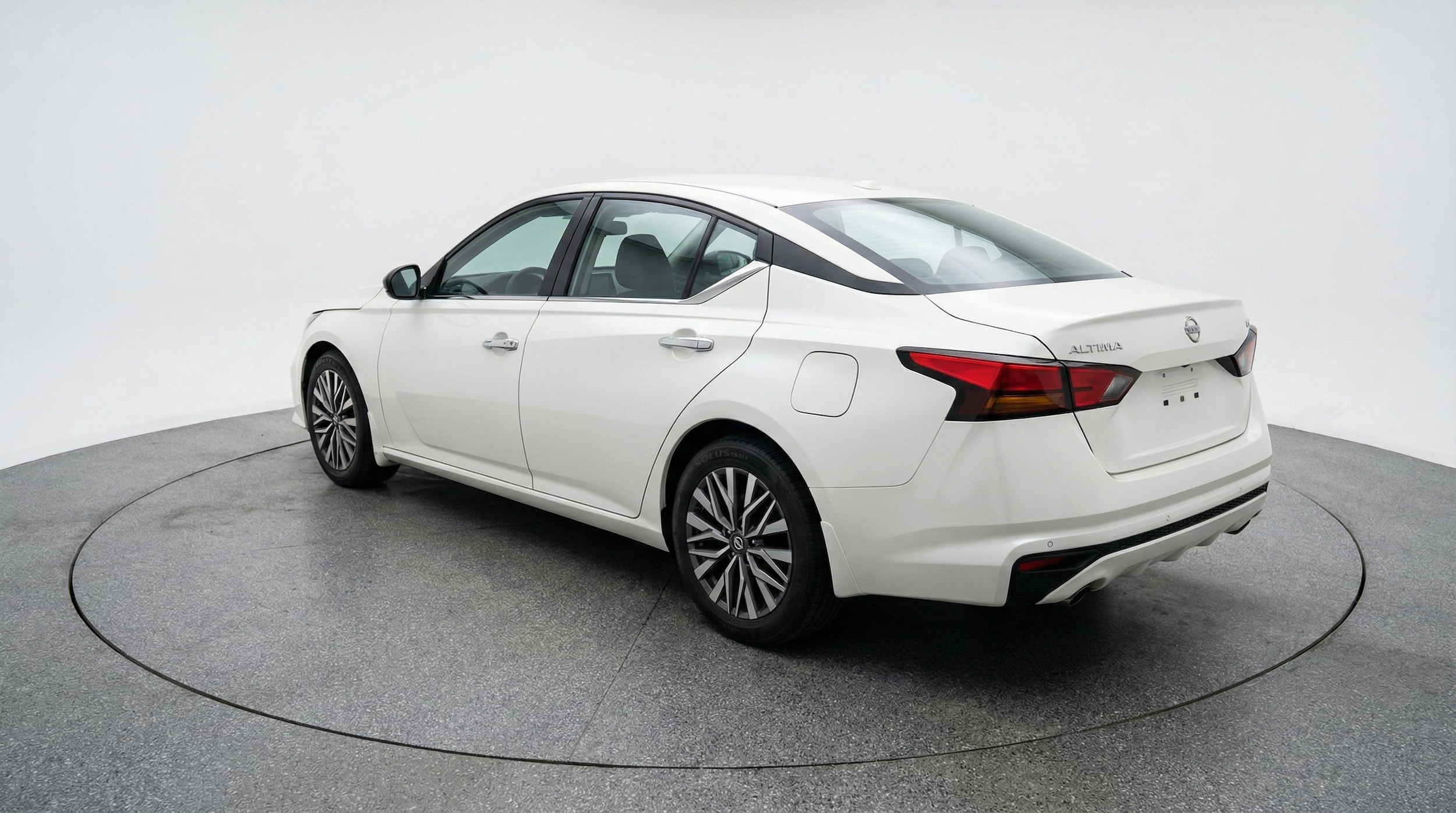 Thumbnail: 2025 Nissan Altima - 5