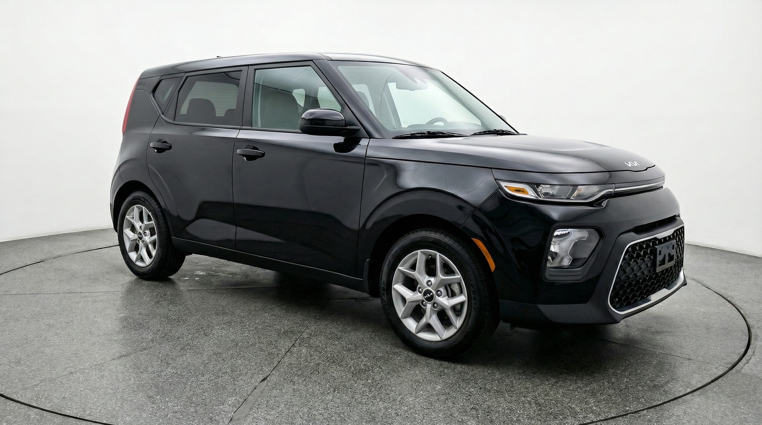 Thumbnail: 2025 Kia Soul - 1