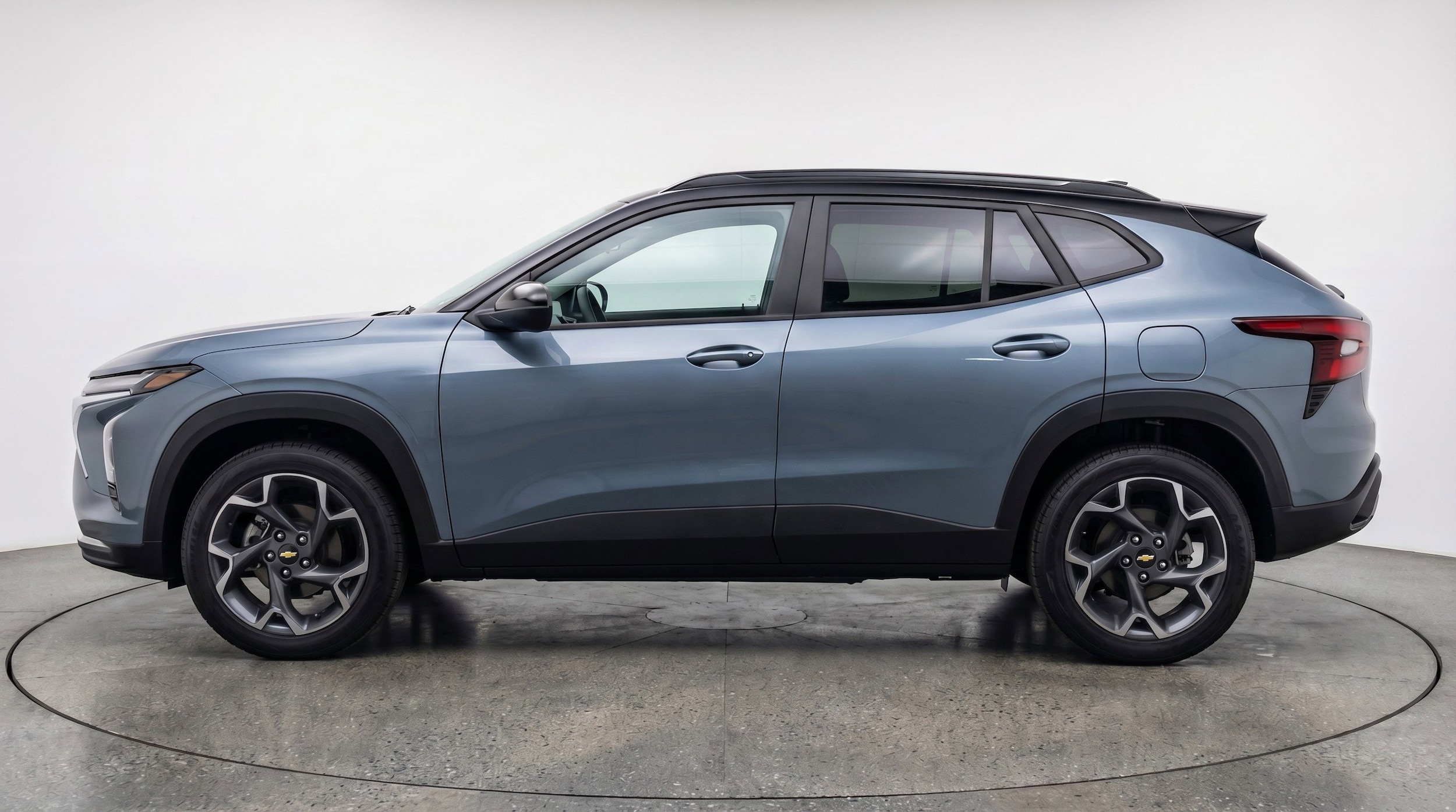 Thumbnail: 2025 Chevrolet Trax - 5