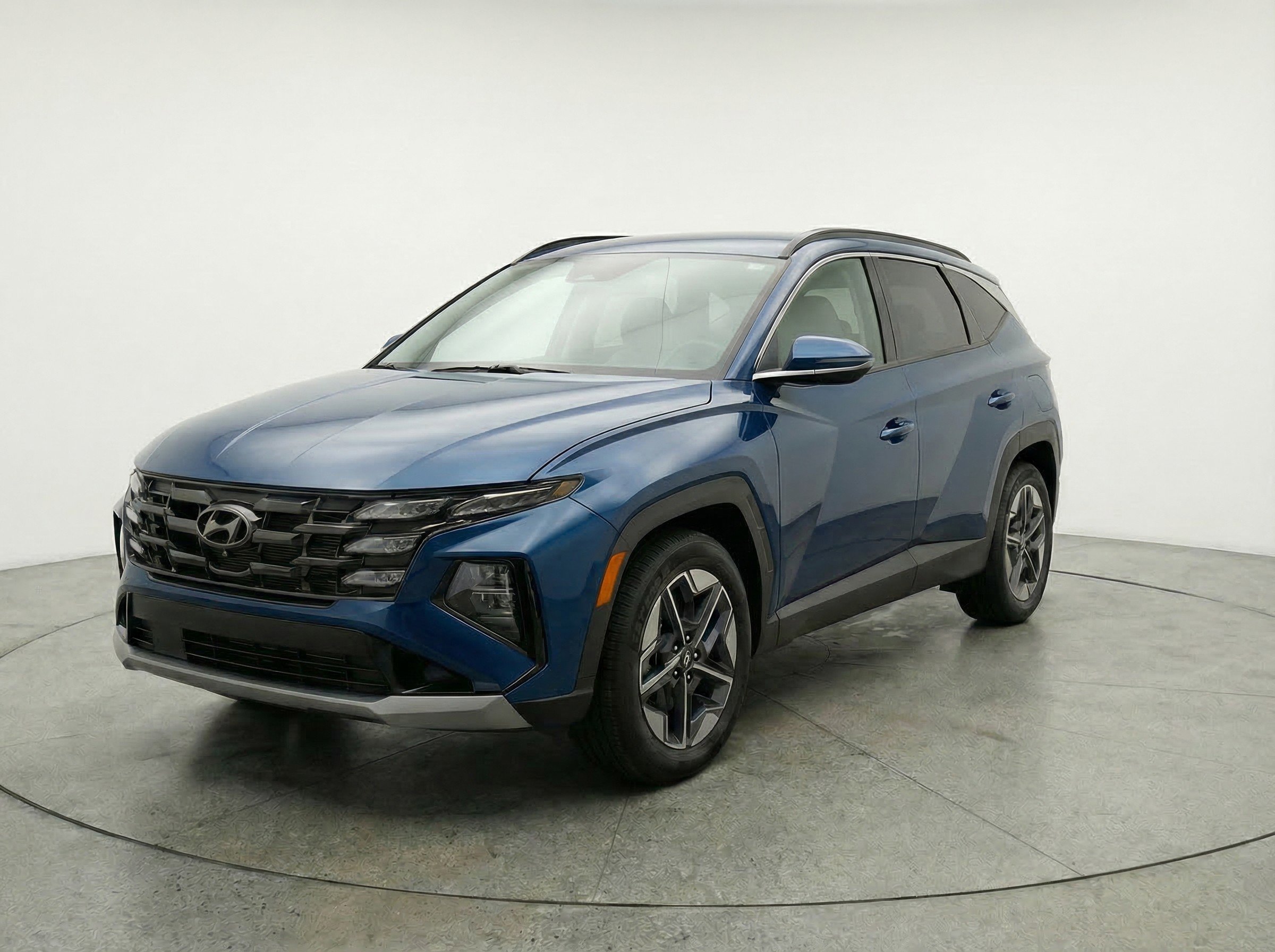 Thumbnail: 2025 Hyundai Tucson - 3